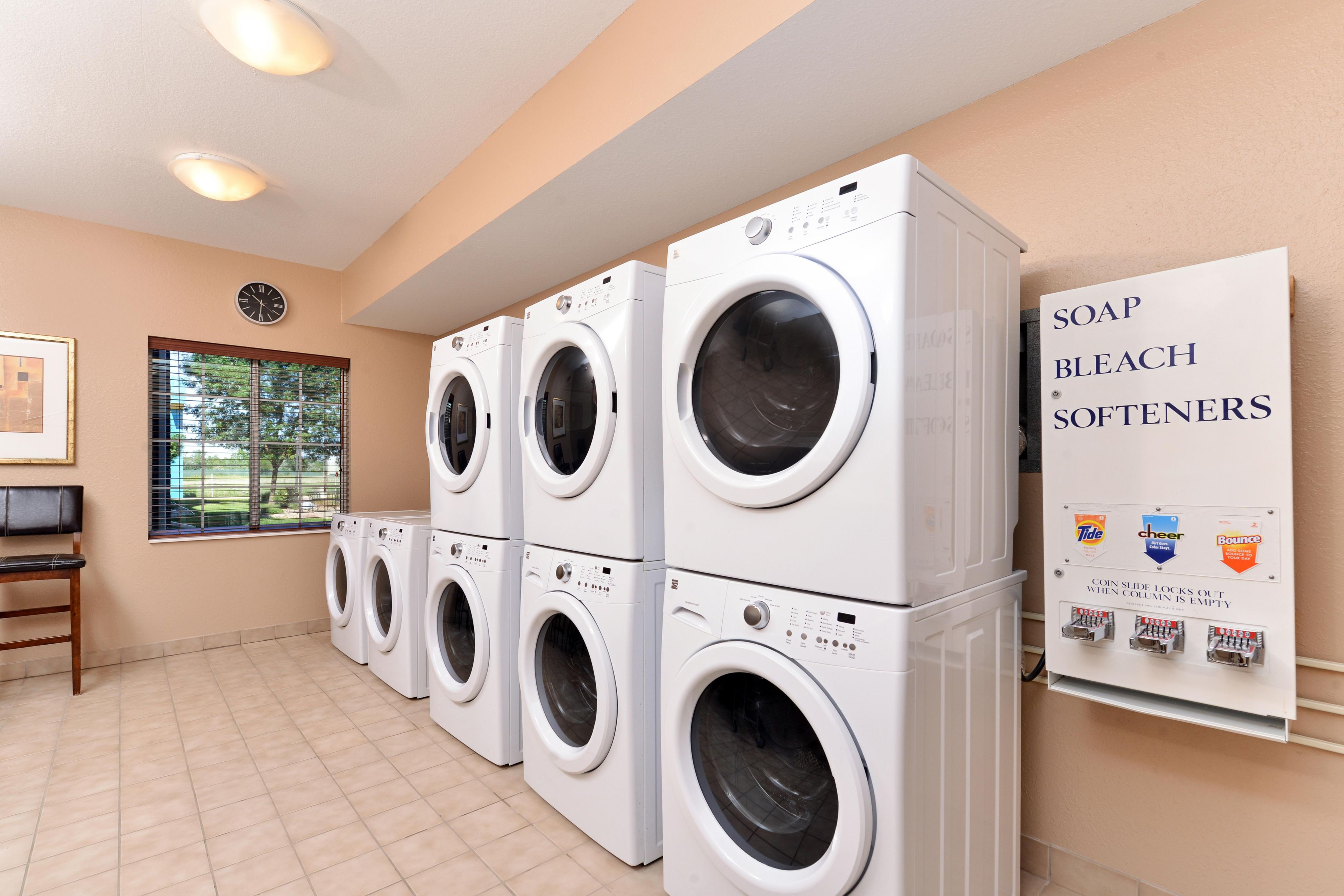 Help yourself to free laundry machines for when life gets messy.
Guests can use the on-site washers and dryers 24 hours a day.
