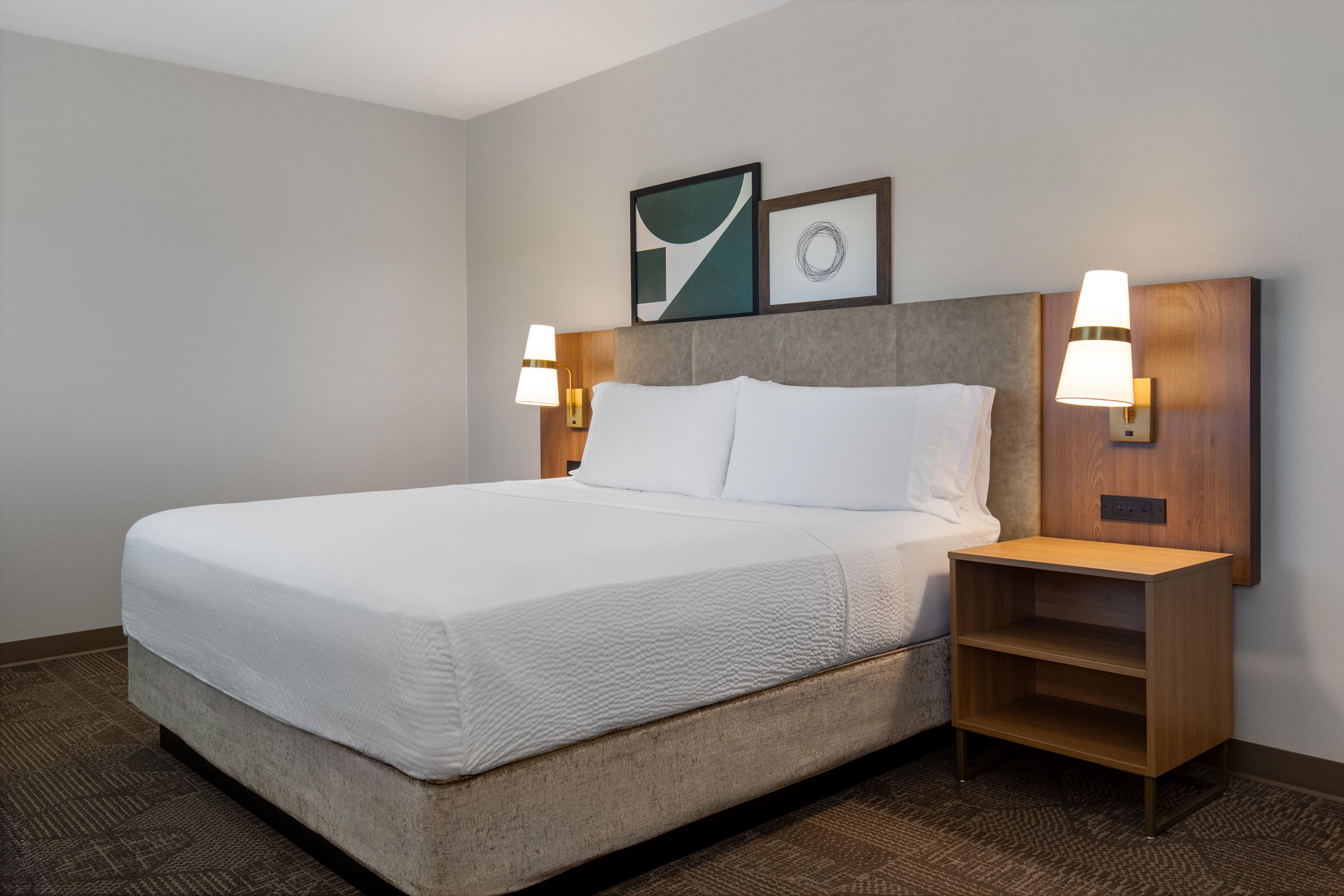 If you’re staying more than 7 nights, special long-term rates are available. Contact us directly for more information!