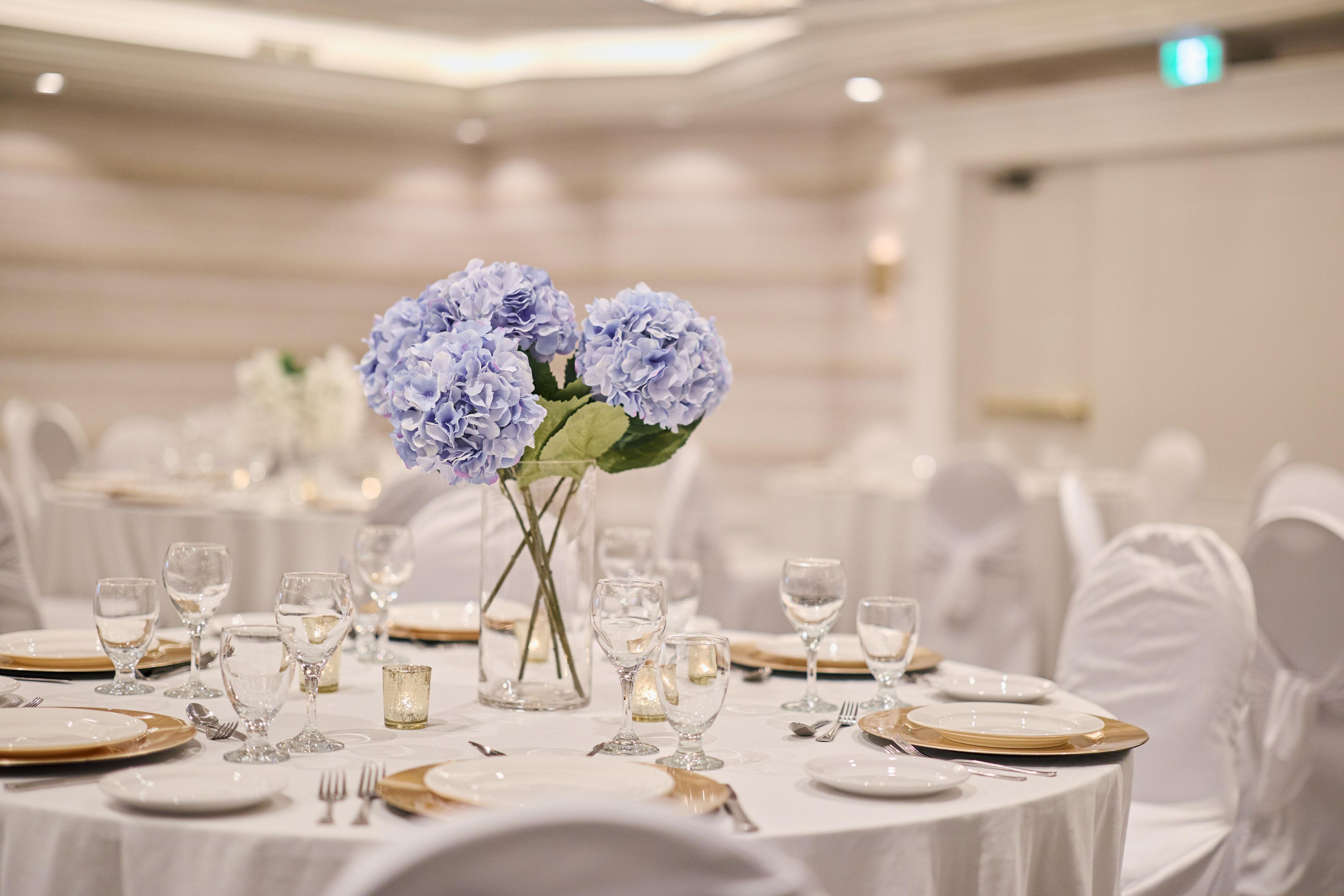 Our renovated event space is ready to host your special day. From intimate weddings to large family weddings to non-traditional weddings to multicultural weddings let us assist you in planning your perfect day.  We offer all inclusive wedding packages or customized menus.  Contact our Wedding Sales Manager, Maria at 905-704-5646 for more details.