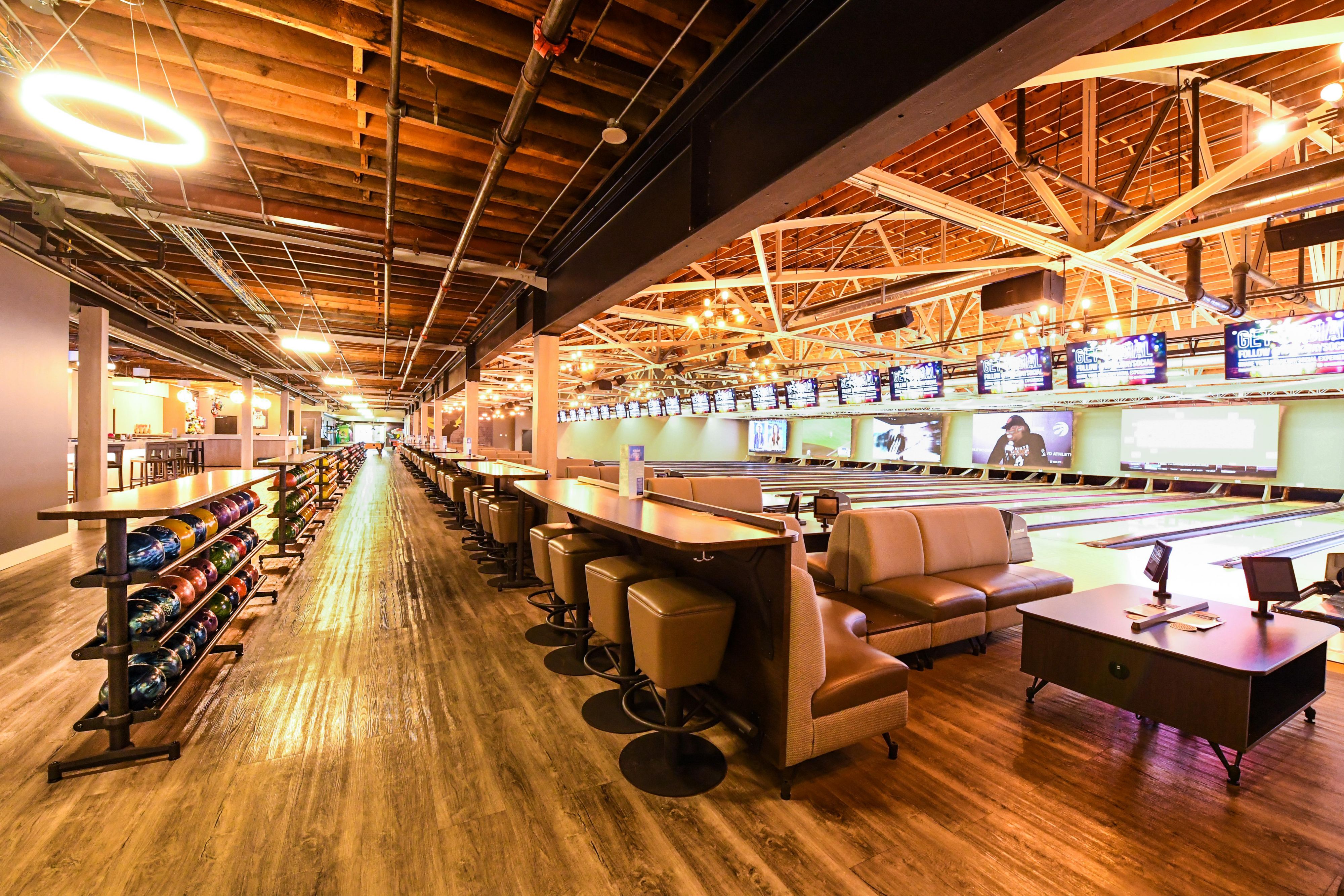 Our onsite Parkway Social features 30-lanes of bowling, a full arcade, laser tag and a full bar with 50-inch HDTV for catching games. This is a great place for any event - a birthday party, a corporate team event, a fun family-outing, or a date night. 