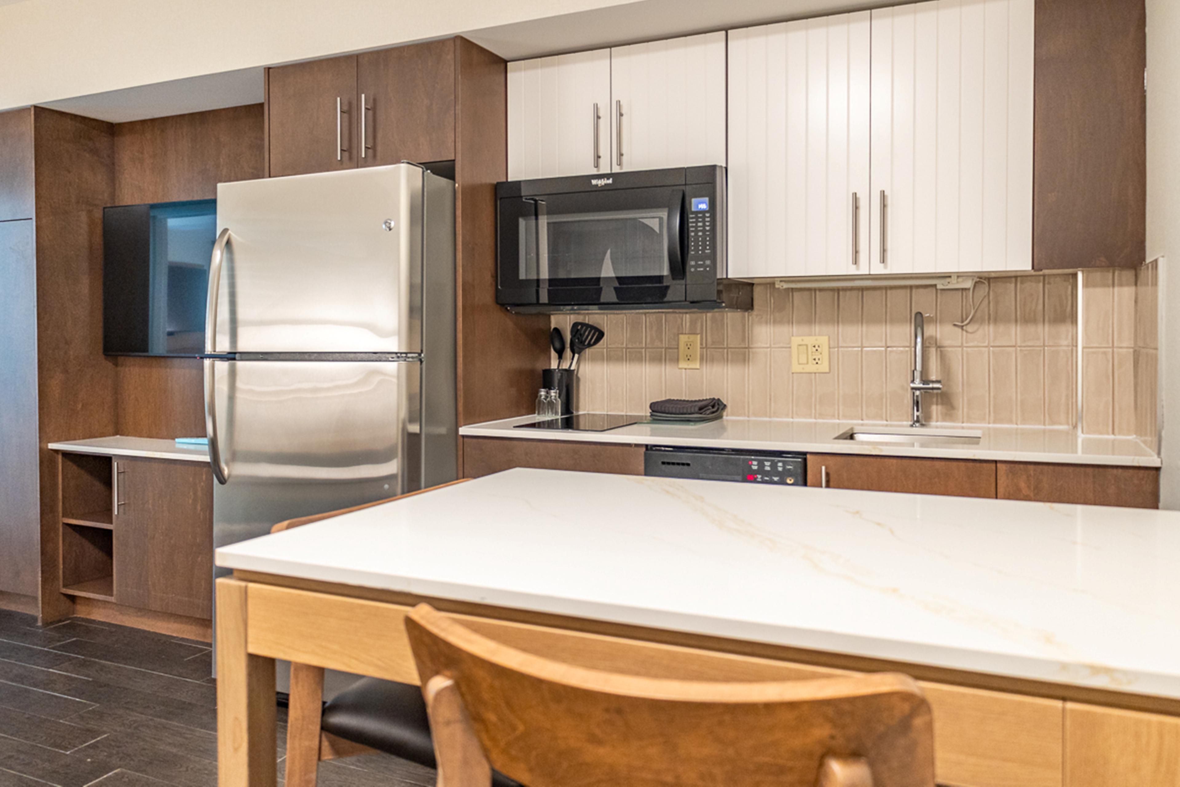 If you’re staying more than 7 nights, special long-term rates are available. Contact us directly for more information!