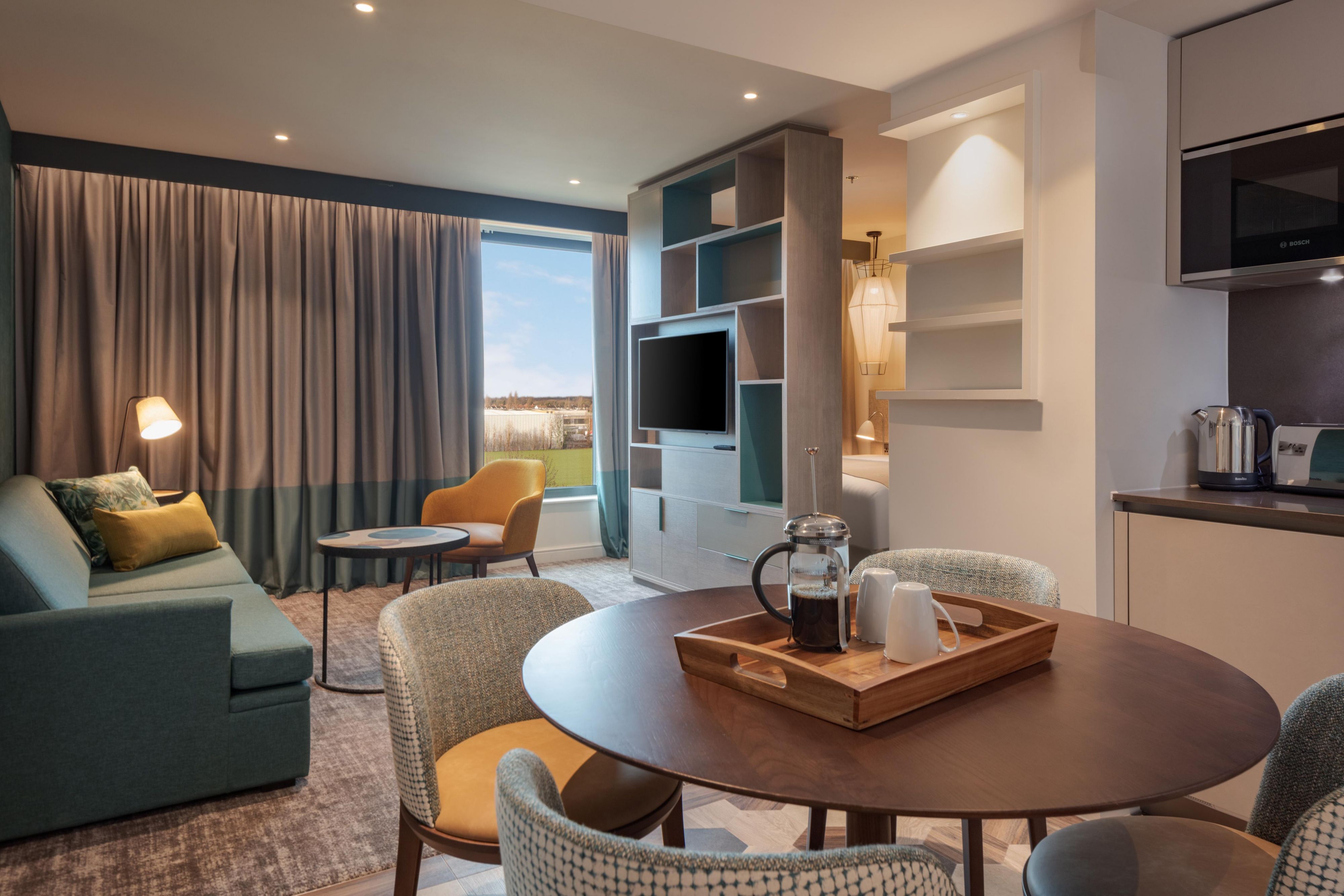 Our suites are ideal for those who need longer stays, and the longer you stay the less you pay! Contact our team to discuss any corporate project requirements or relocations and enjoy the comfort of a home from home at Staybridge Suites.