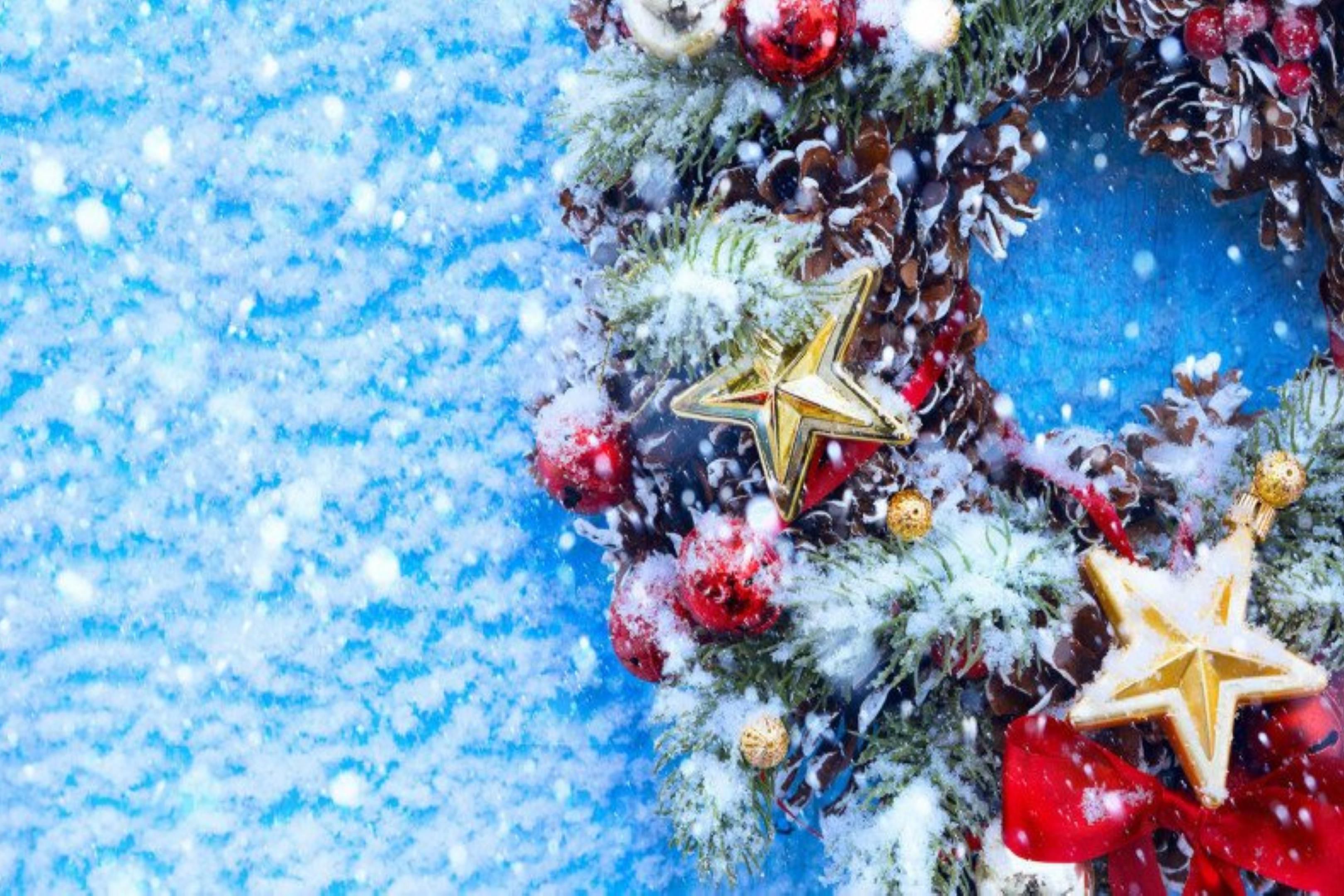Seasonal Family - Friendly Shows and Live Concerts hosted all year round at The Legacy Dinner Theater located just about 5 minutes from the hotel.