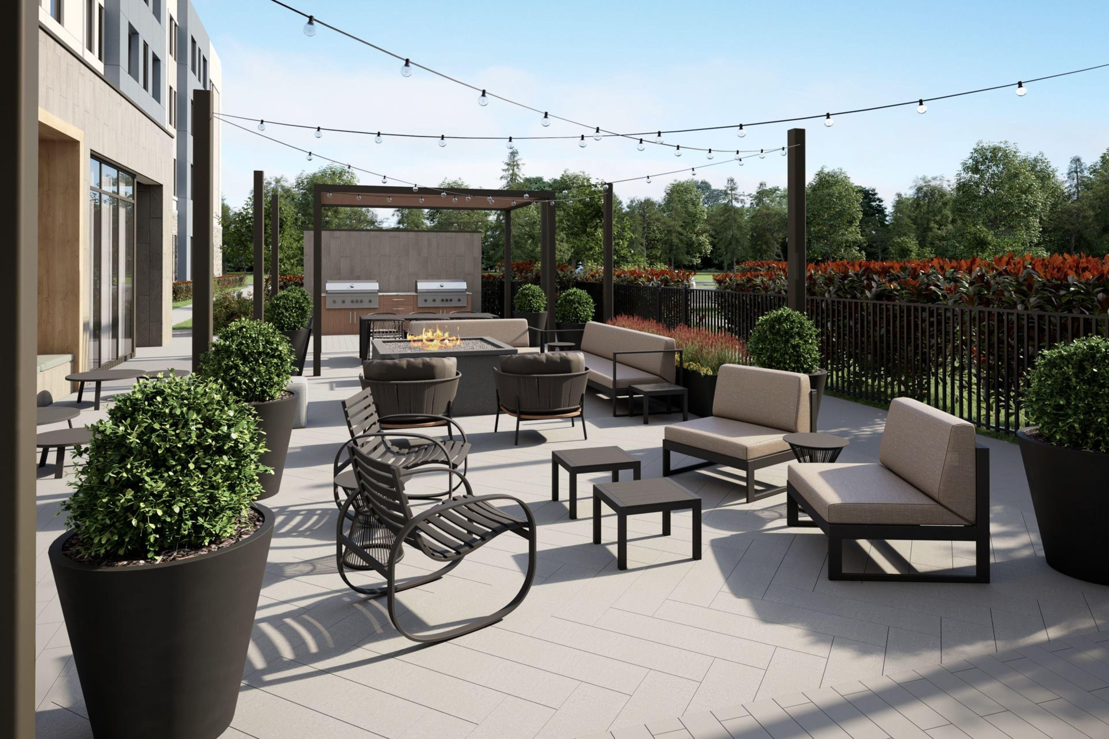 When it’s time to unwind, step outside and enjoy our inviting patio—a favorite gathering spot at our hotel in Downriver Detroit, MI. Settle into cozy seating by the fire pit, sip a drink from The Social, and share easy conversation under the stars. With relaxed vibes and a warm glow, it’s the perfect way to end your day in comfort and style.