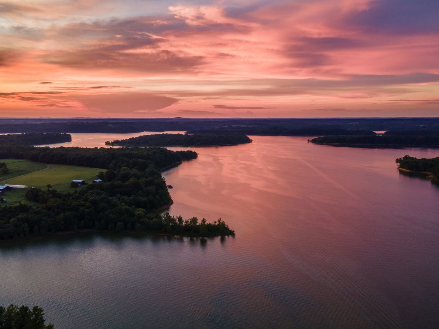 BOWLING GREEN, KENTUCKY