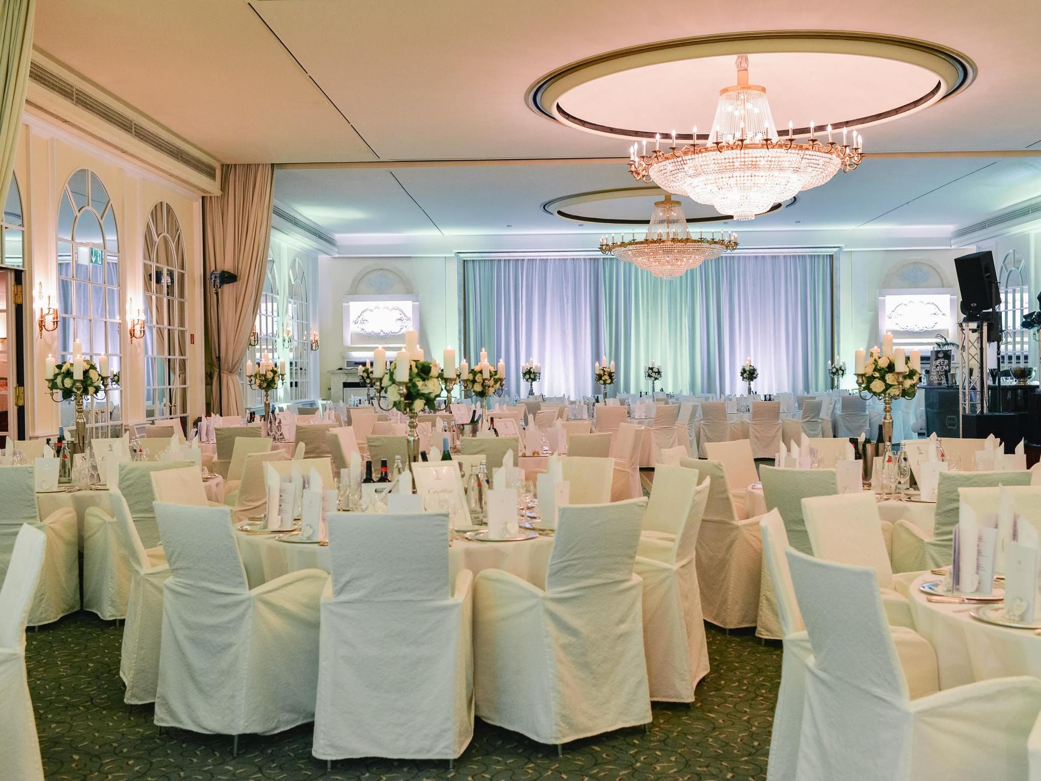 Celebrate your special day at Hotel Bristol Berlin. From intimate ceremonies to grand receptions, our timelessly elegant venues and expert planning services create the perfect backdrop for your dream wedding.