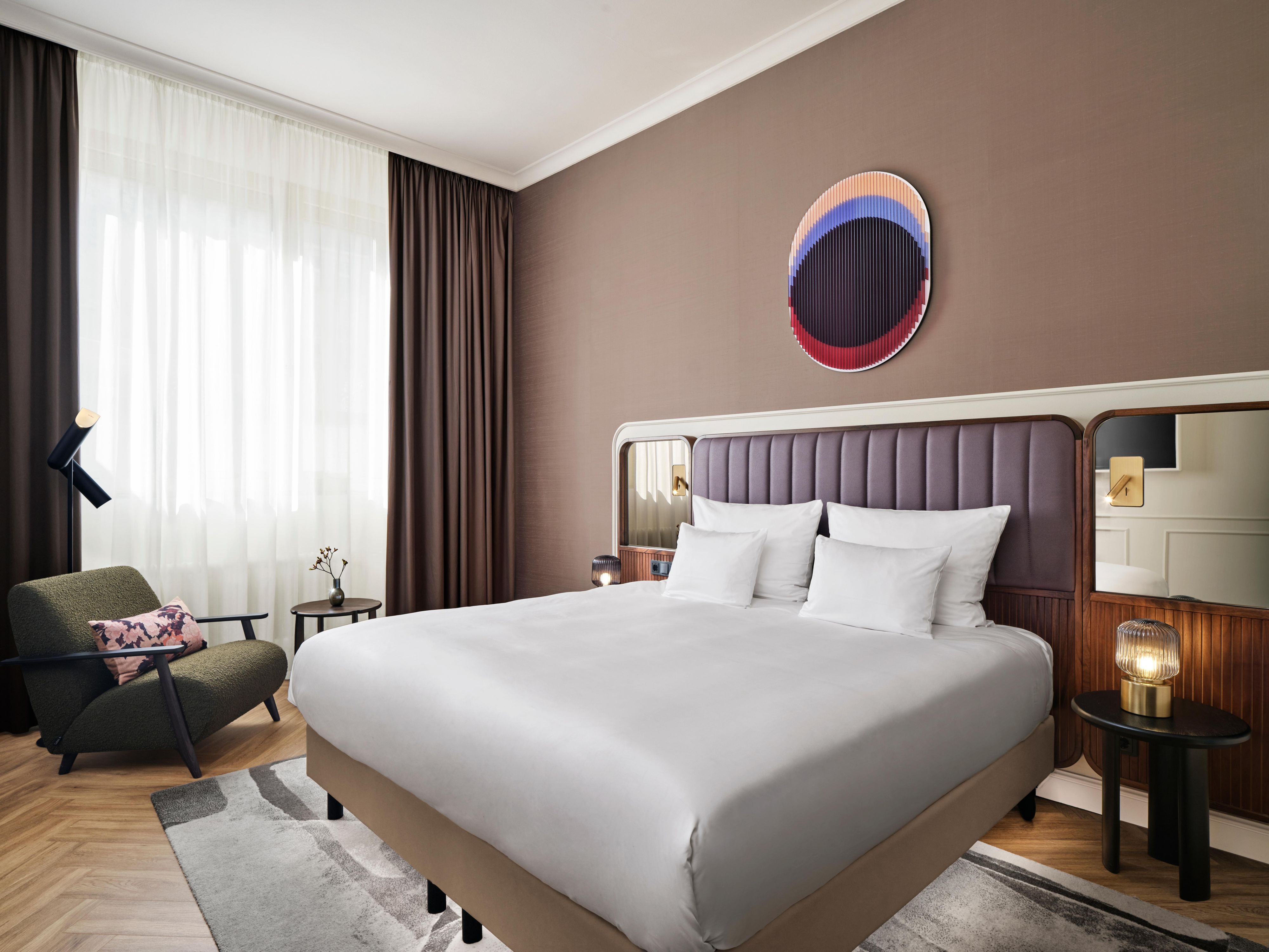 King Room with King Bed at Bristol Berlin