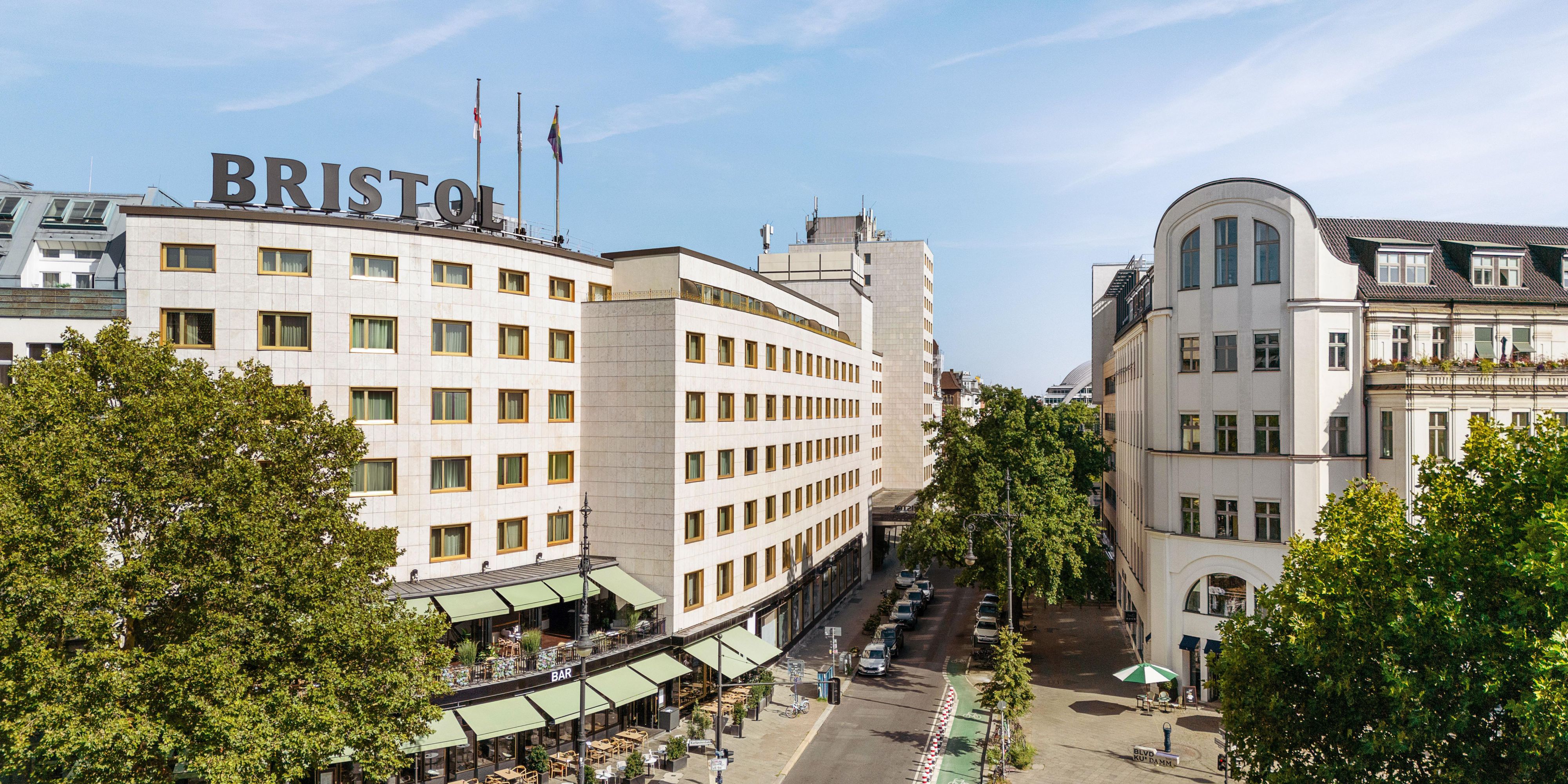 วีนแยตต์ คอลเลกชัน Bristol Berlin