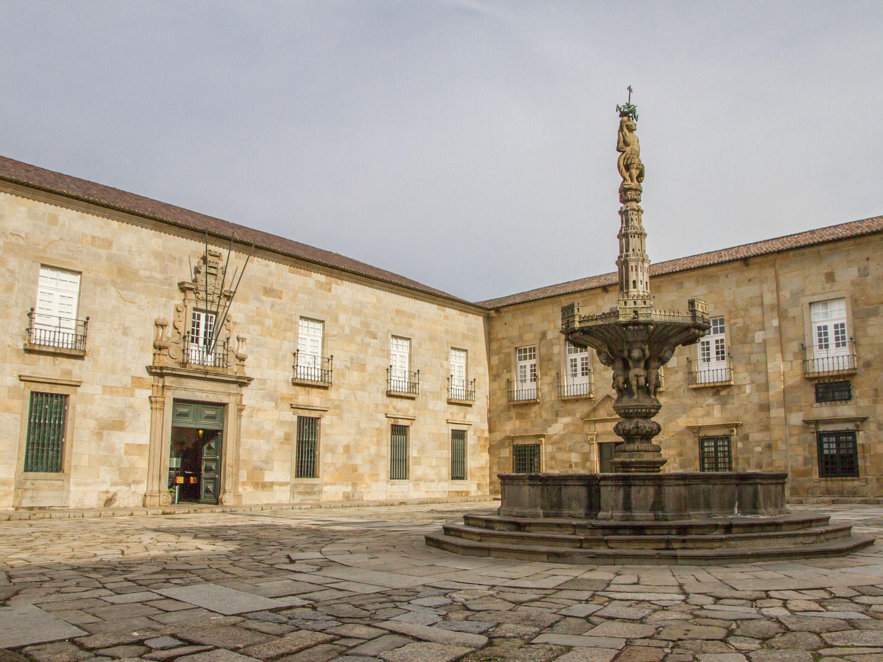 Quiet courtyards and history at the Archiepiscopal Palace