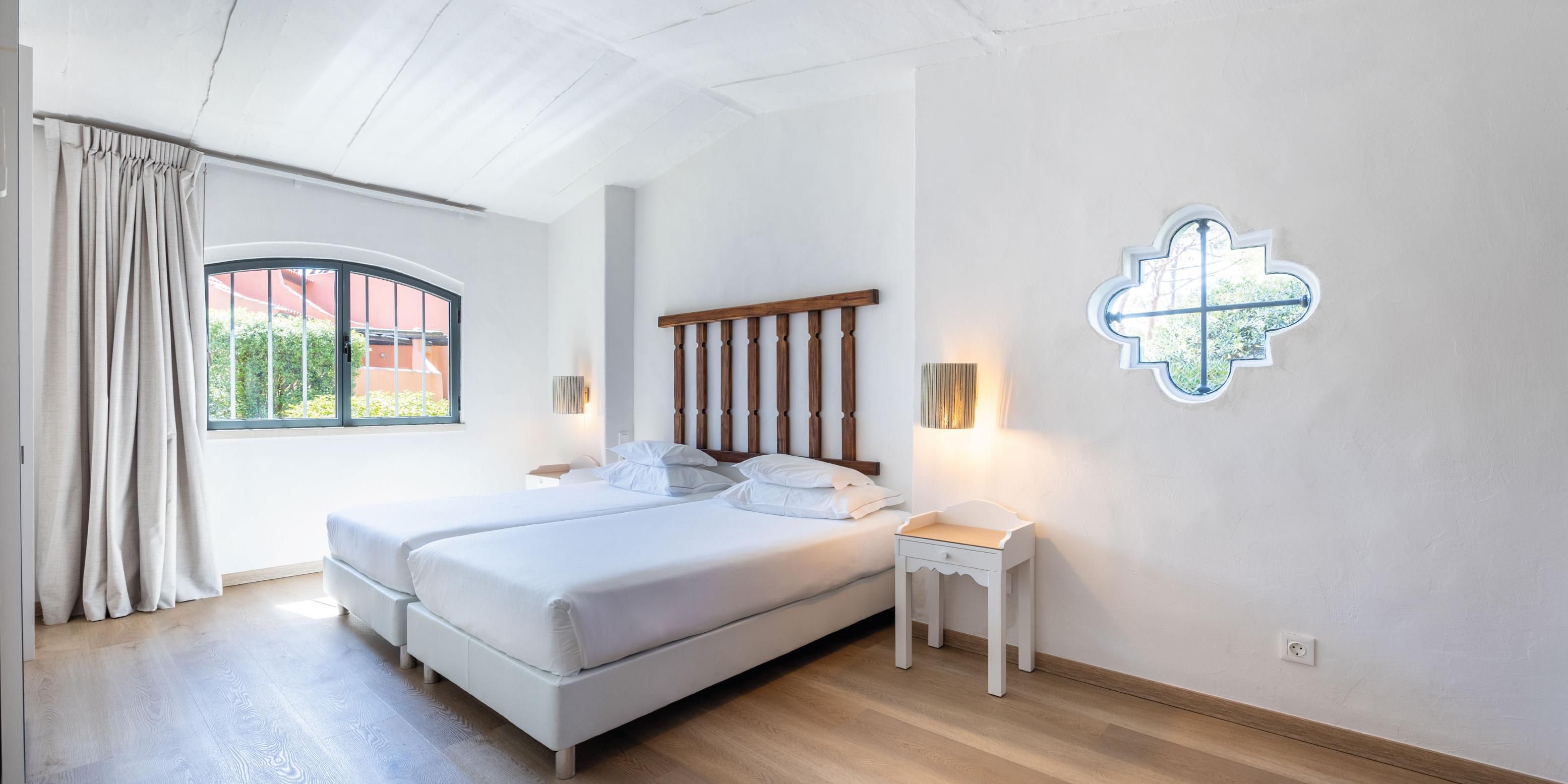 Cozy double bed room