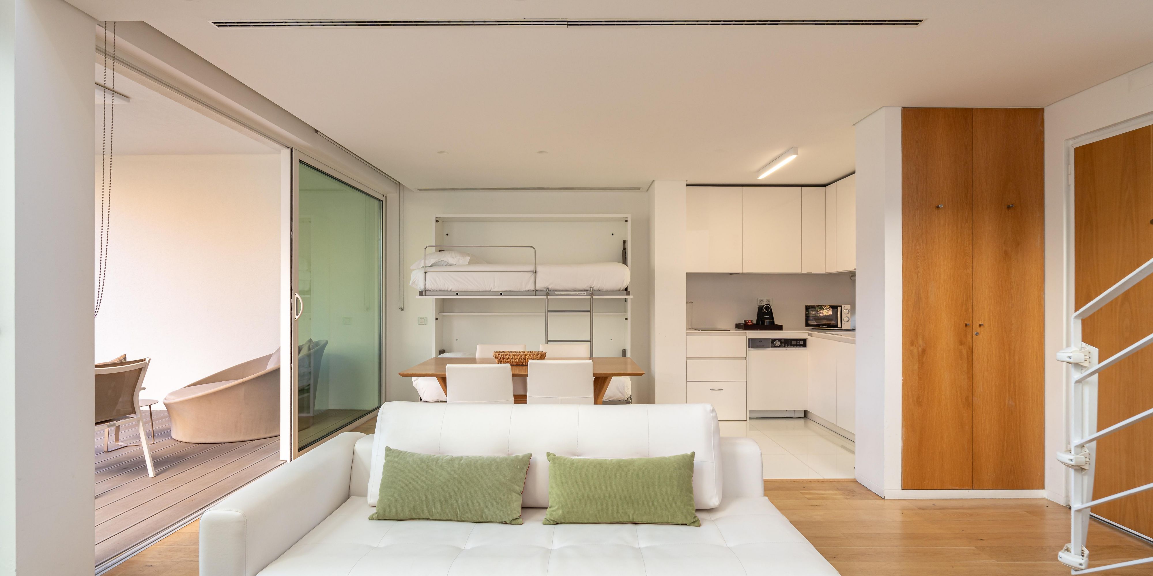 Spacious villa with open-plan kitchen & lounge.