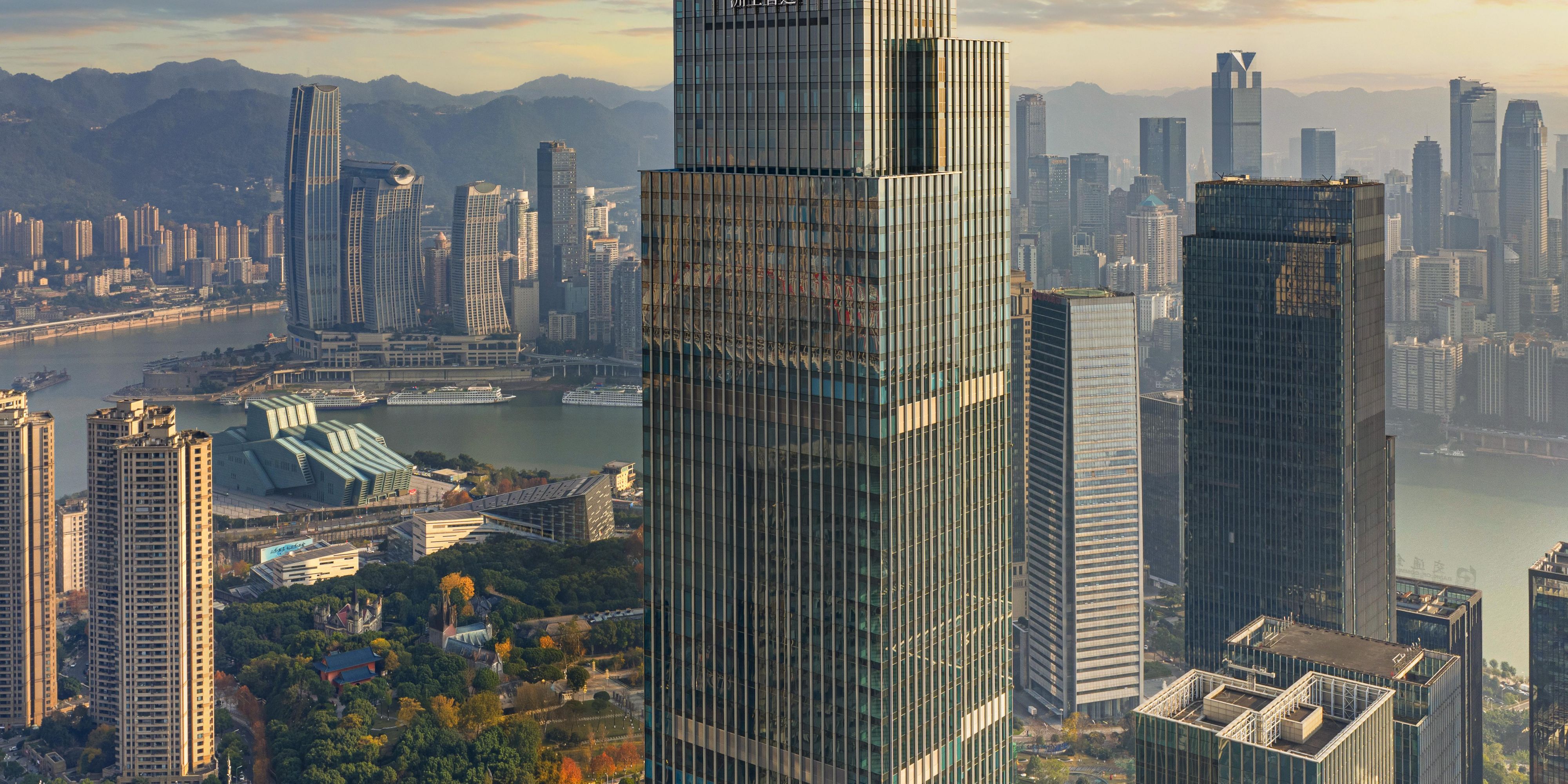 Vignette™ Collection TFT Chongqing