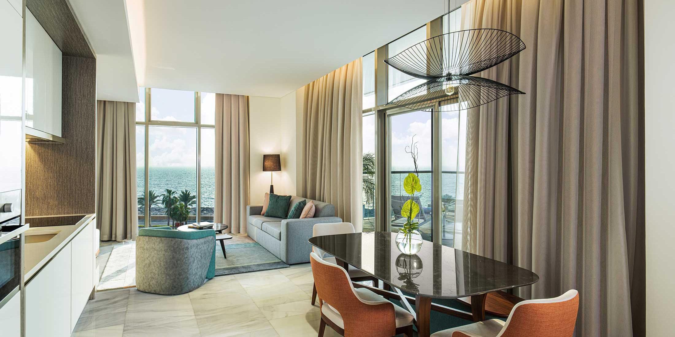 Enjoy the best of both worlds: space and style.