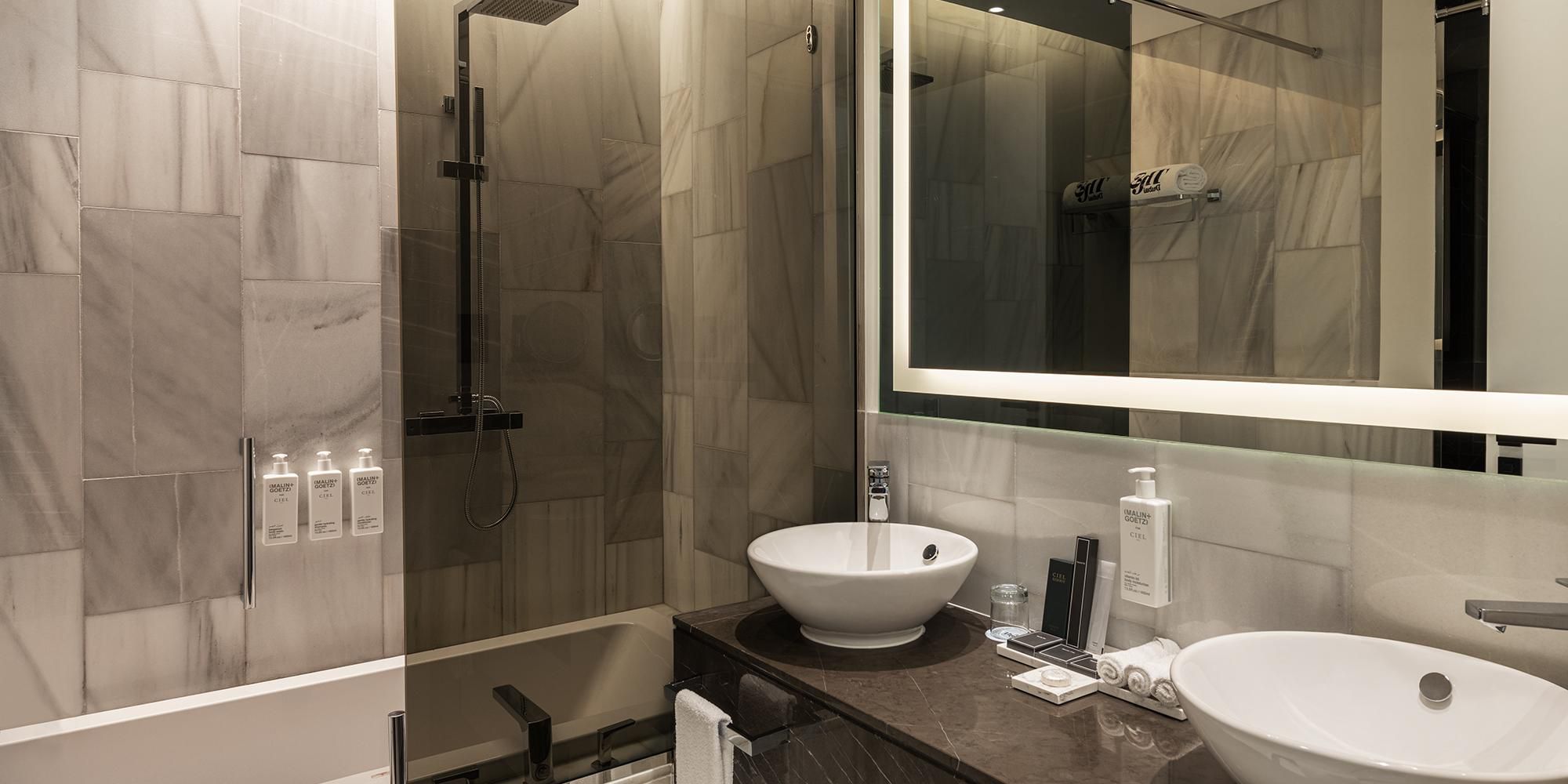 Unwind and recharge in the opulence of our hotel bathrooms