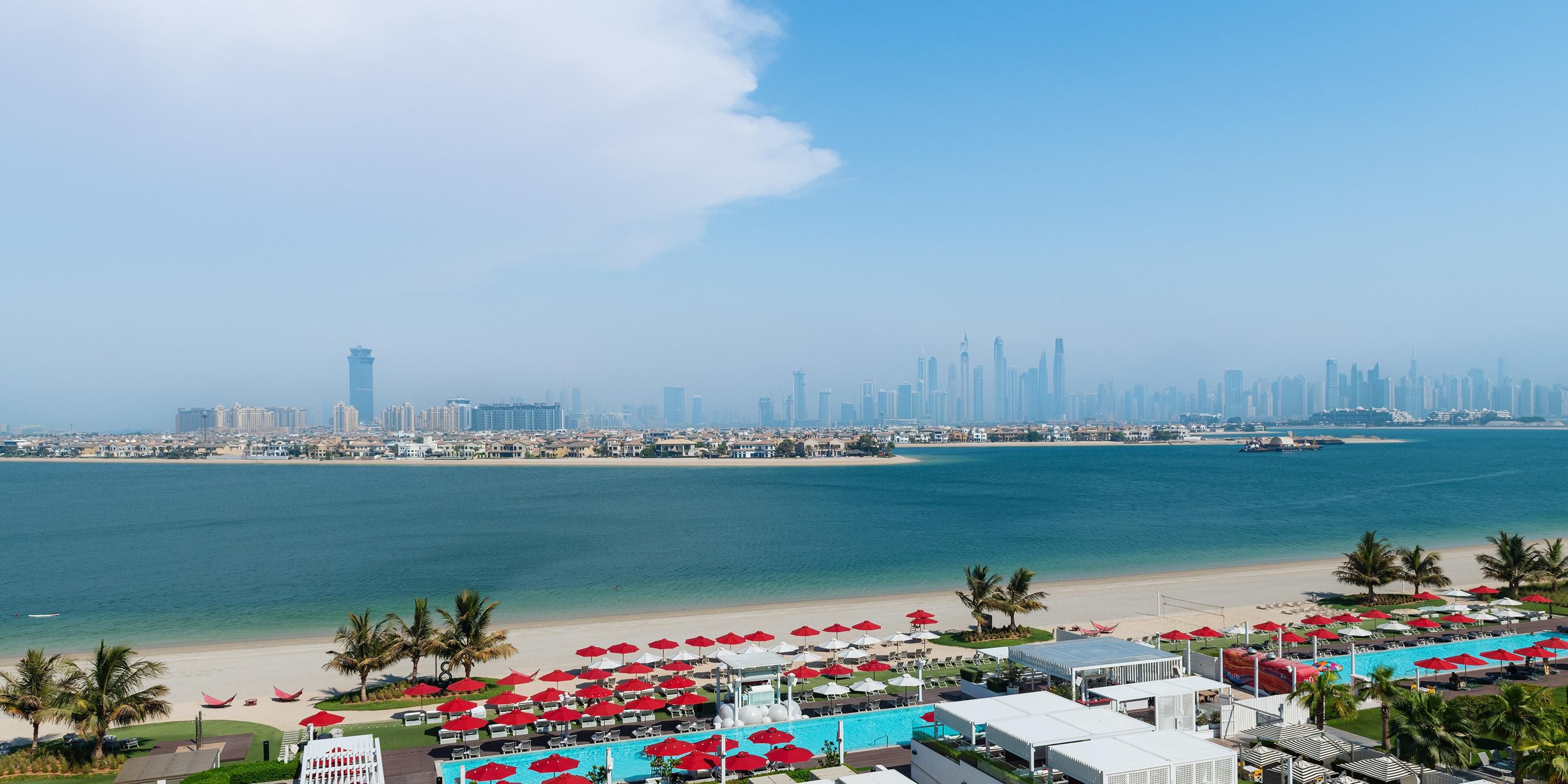 Vignette Collection Th8 Palm Dubai Beach Resort