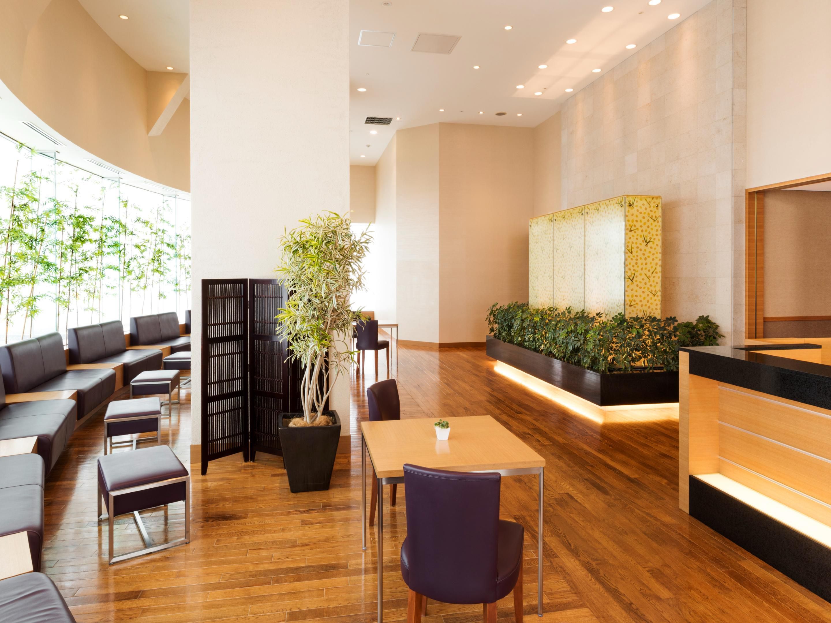 Healing WINDSOR BLOOM SPA
