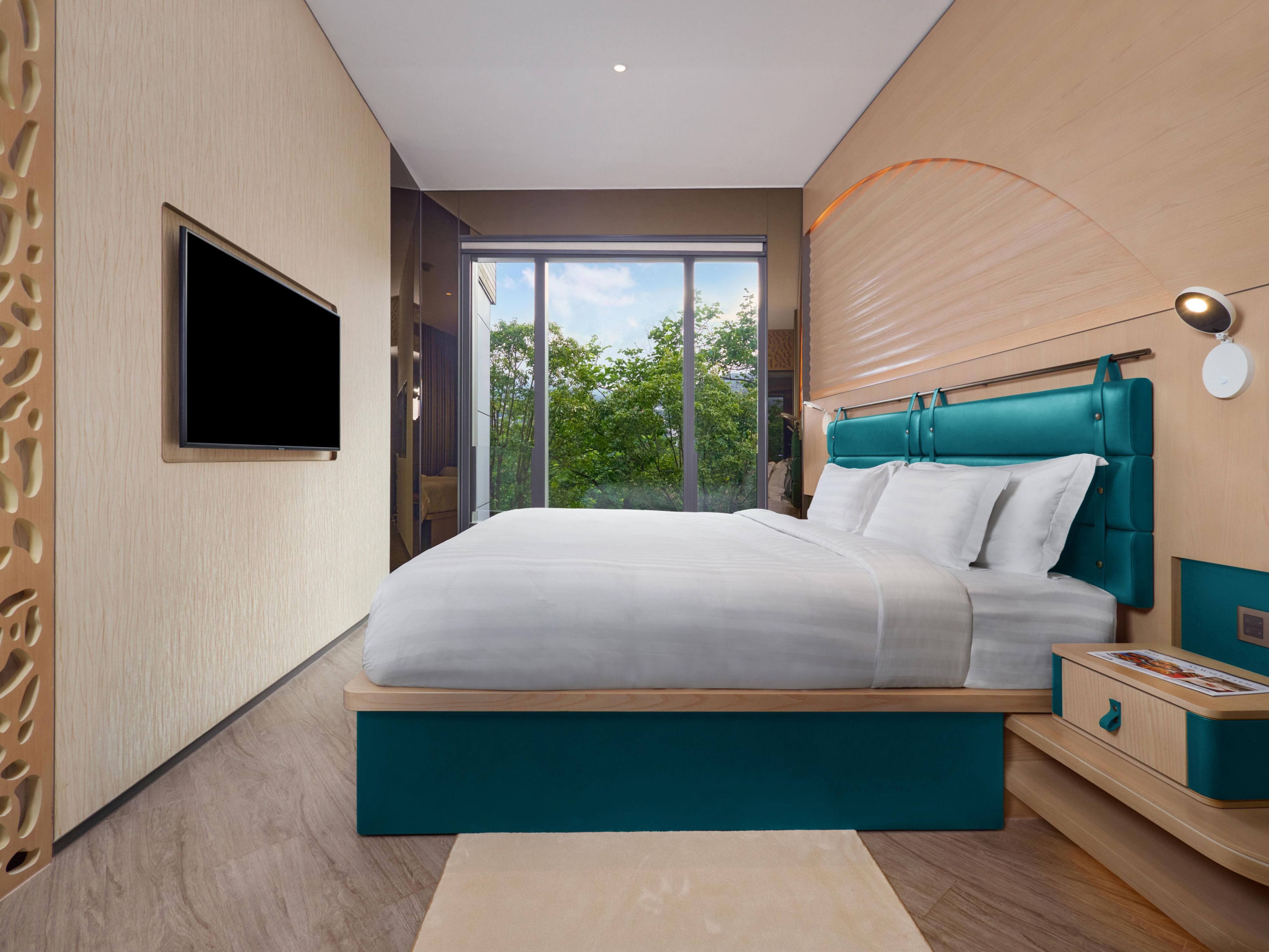 King Bed Guest Room