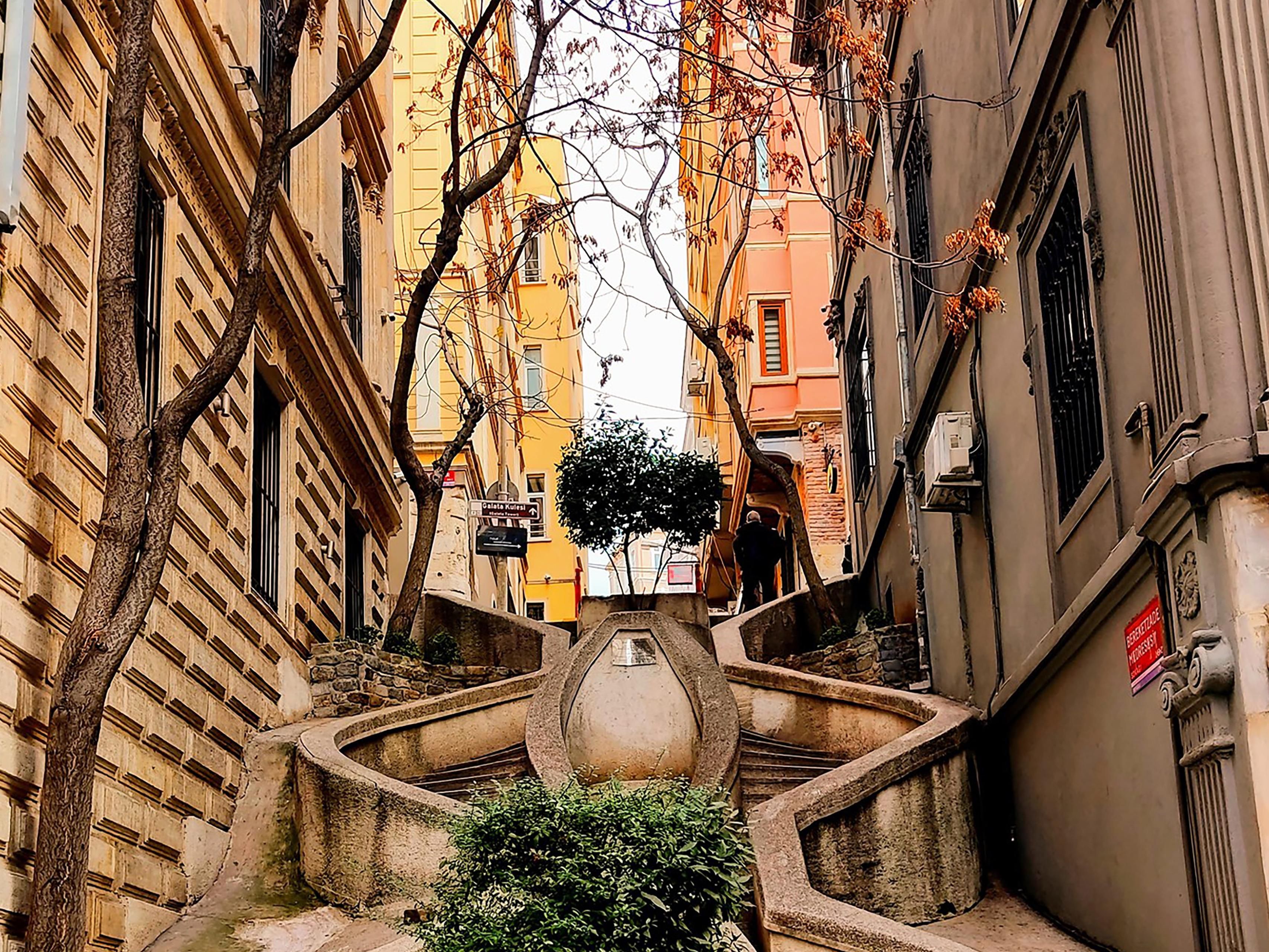 Kamondo Stairs