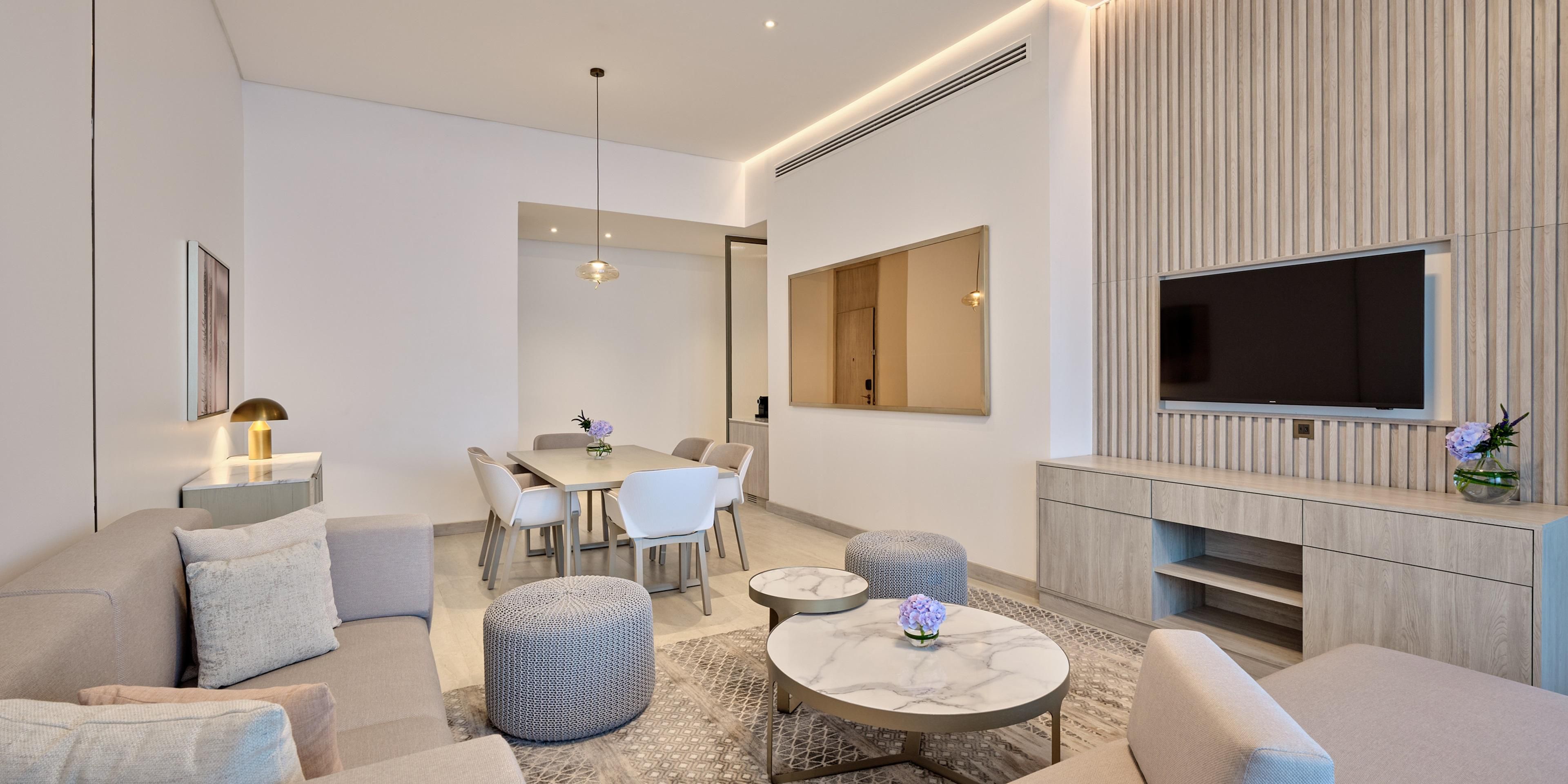Spacious suite with living area and amazing view 
