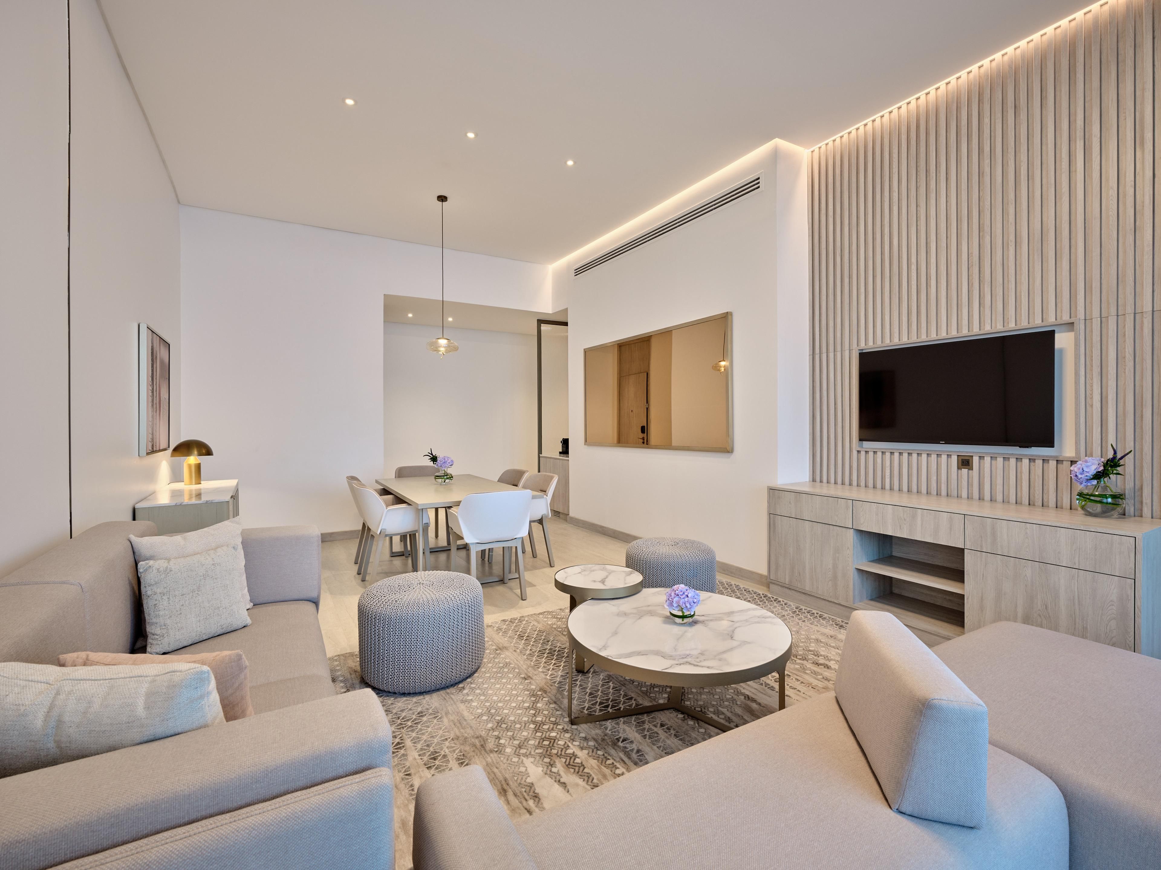 Spacious suite with living area and amazing view 