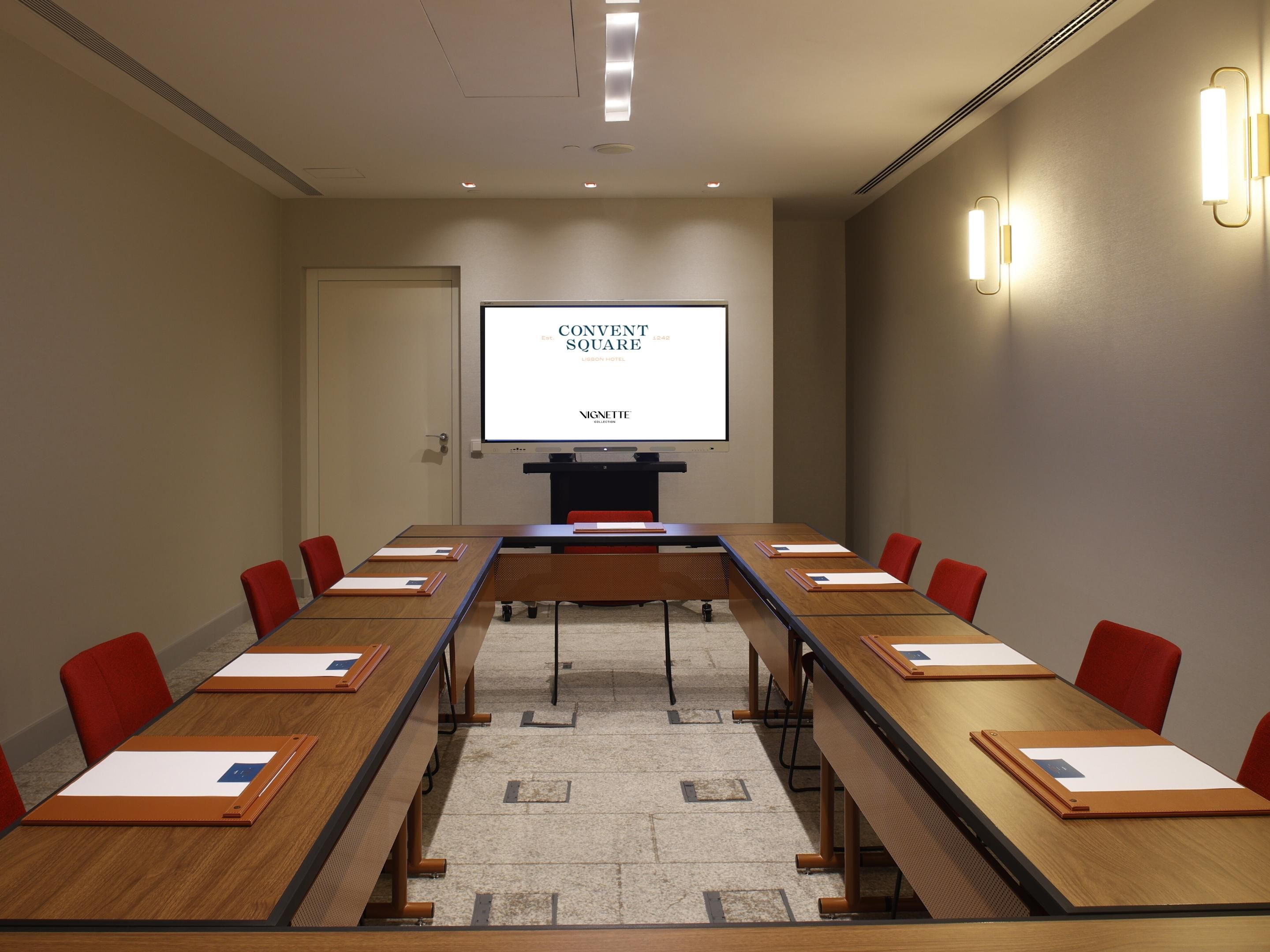 Elevate your meetings in our sophisticated Almada meeting room