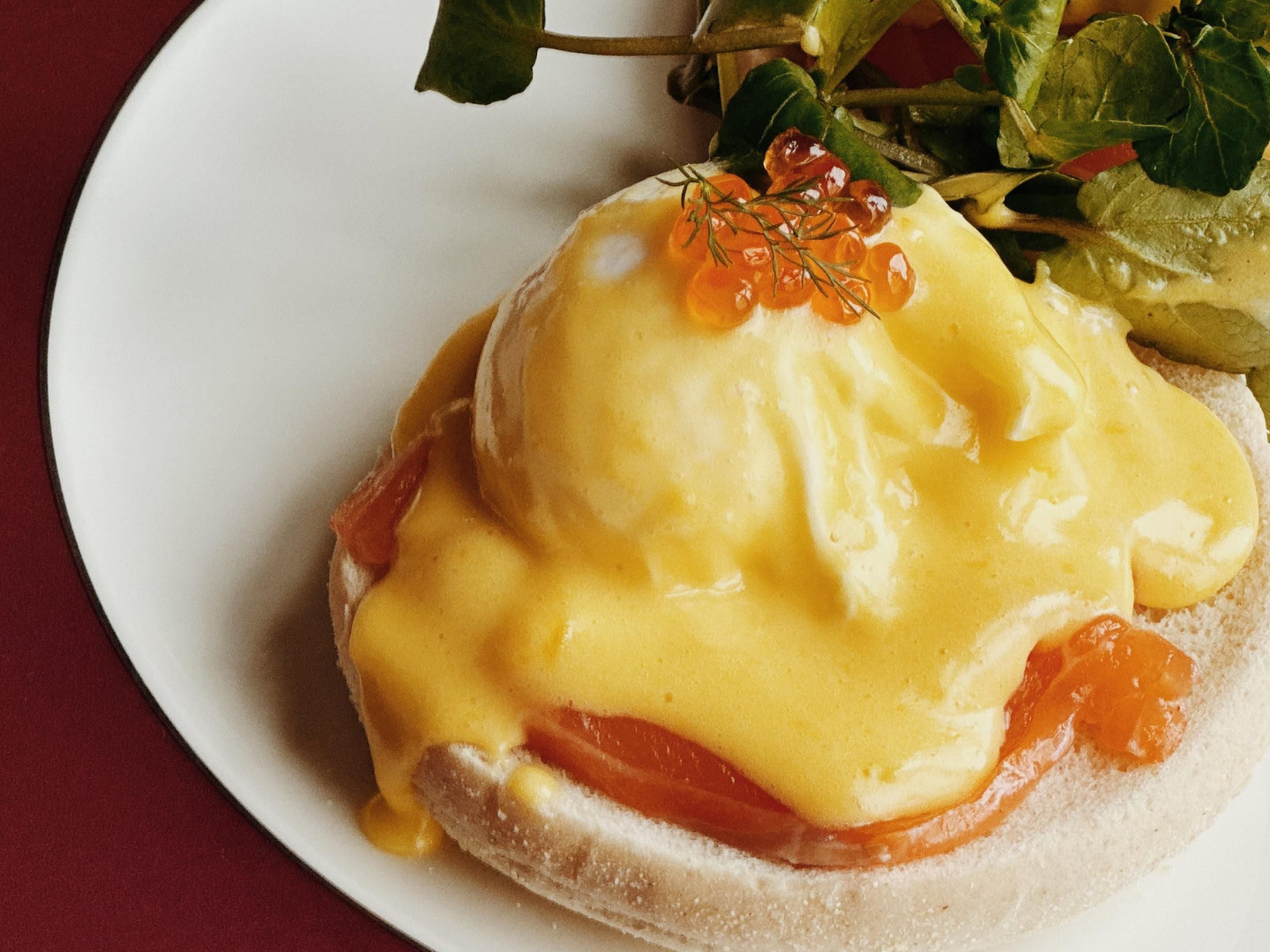 House Benedict with Smoked Salmon and Hollandaise