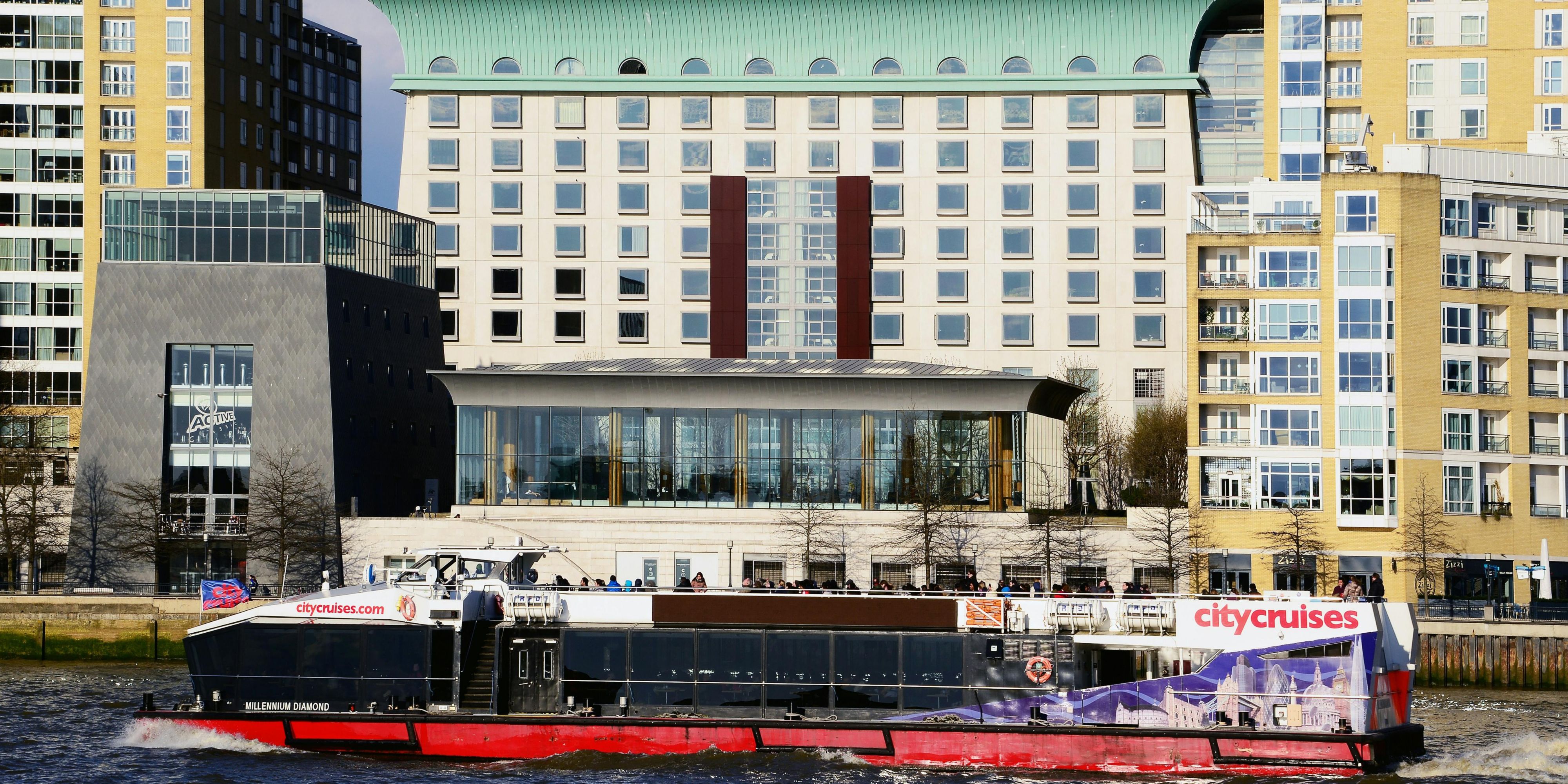 Vignette Collection Canary Riverside Plaza London