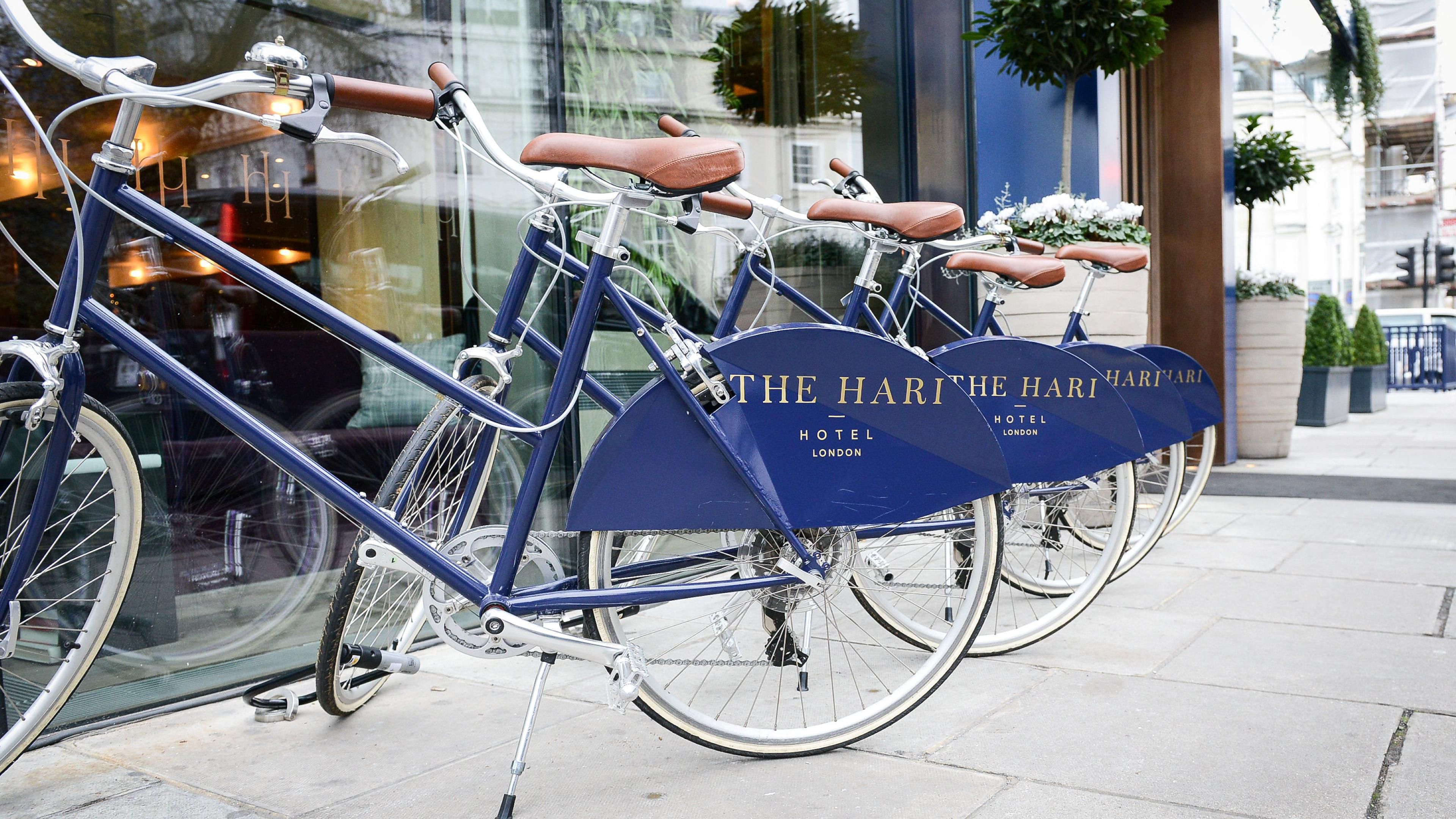 Rental bikes at the The Hari London