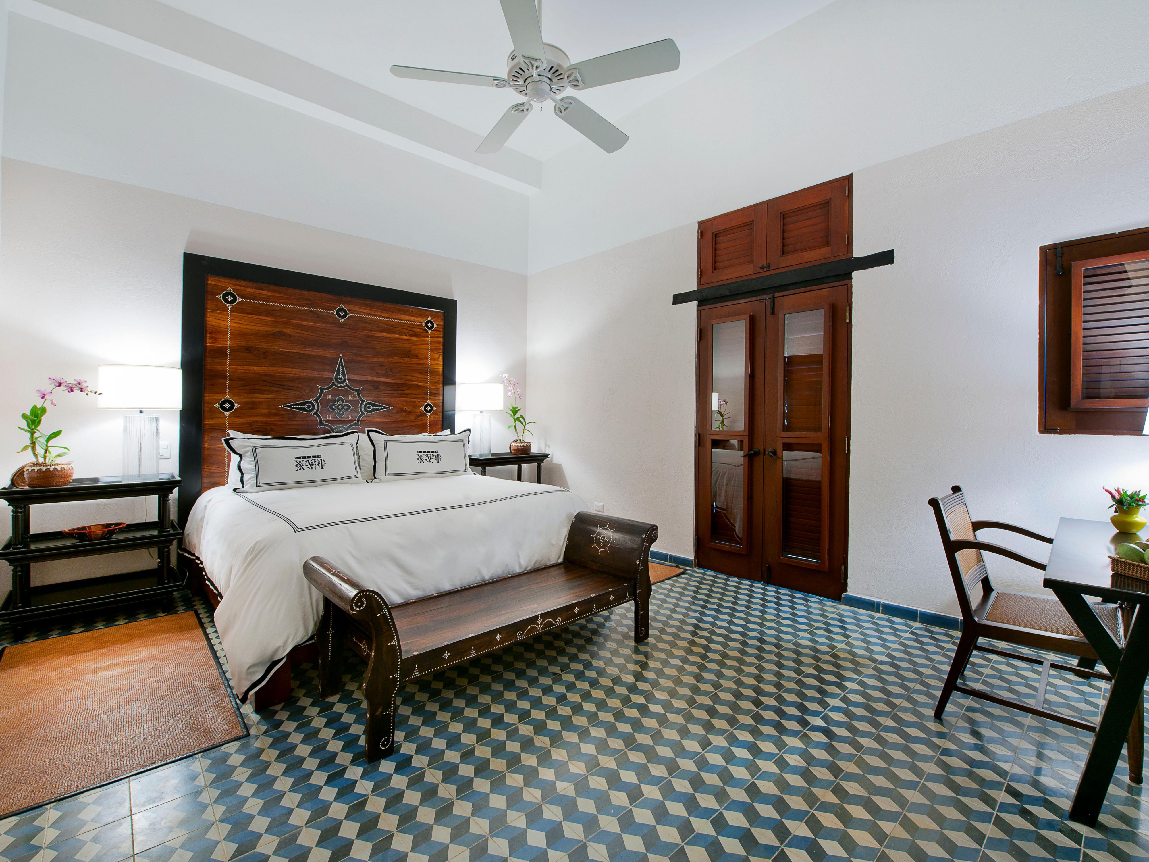 Executive Room