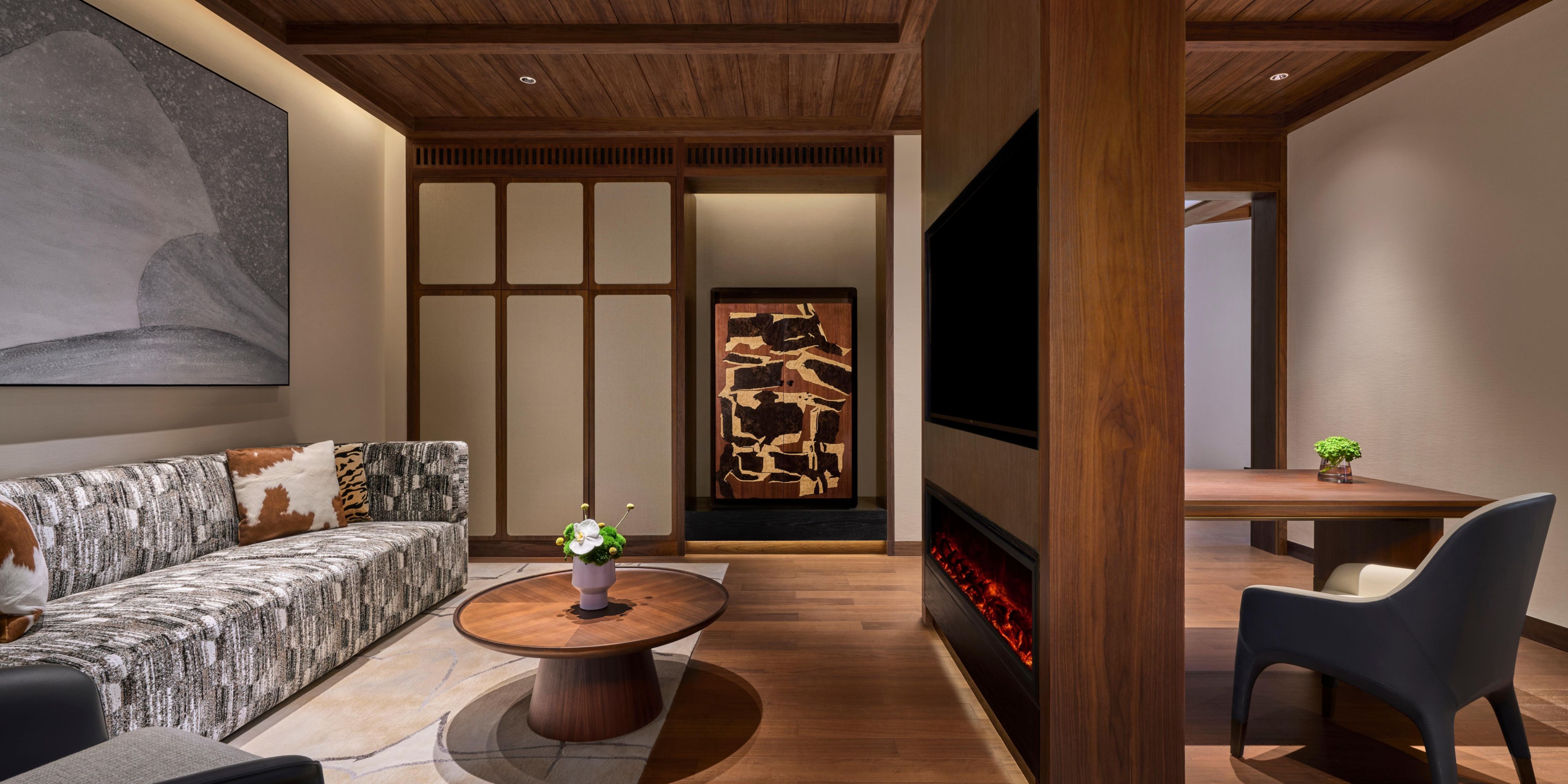 1 King 2 Twin 2 Bedroom Suite Ski Concierge