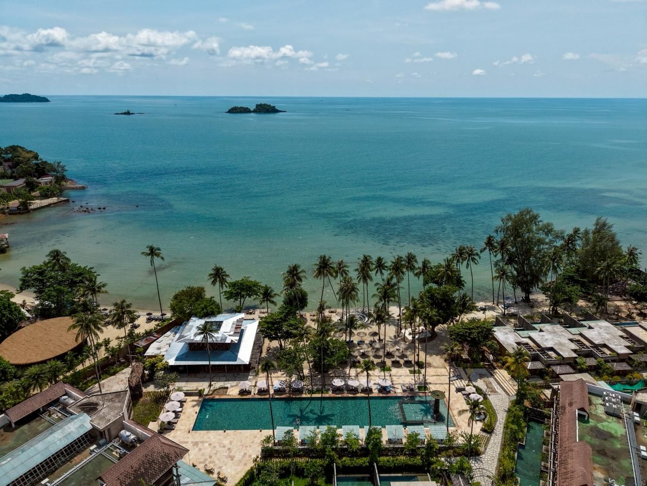 Beachfront resort along Koh Chang