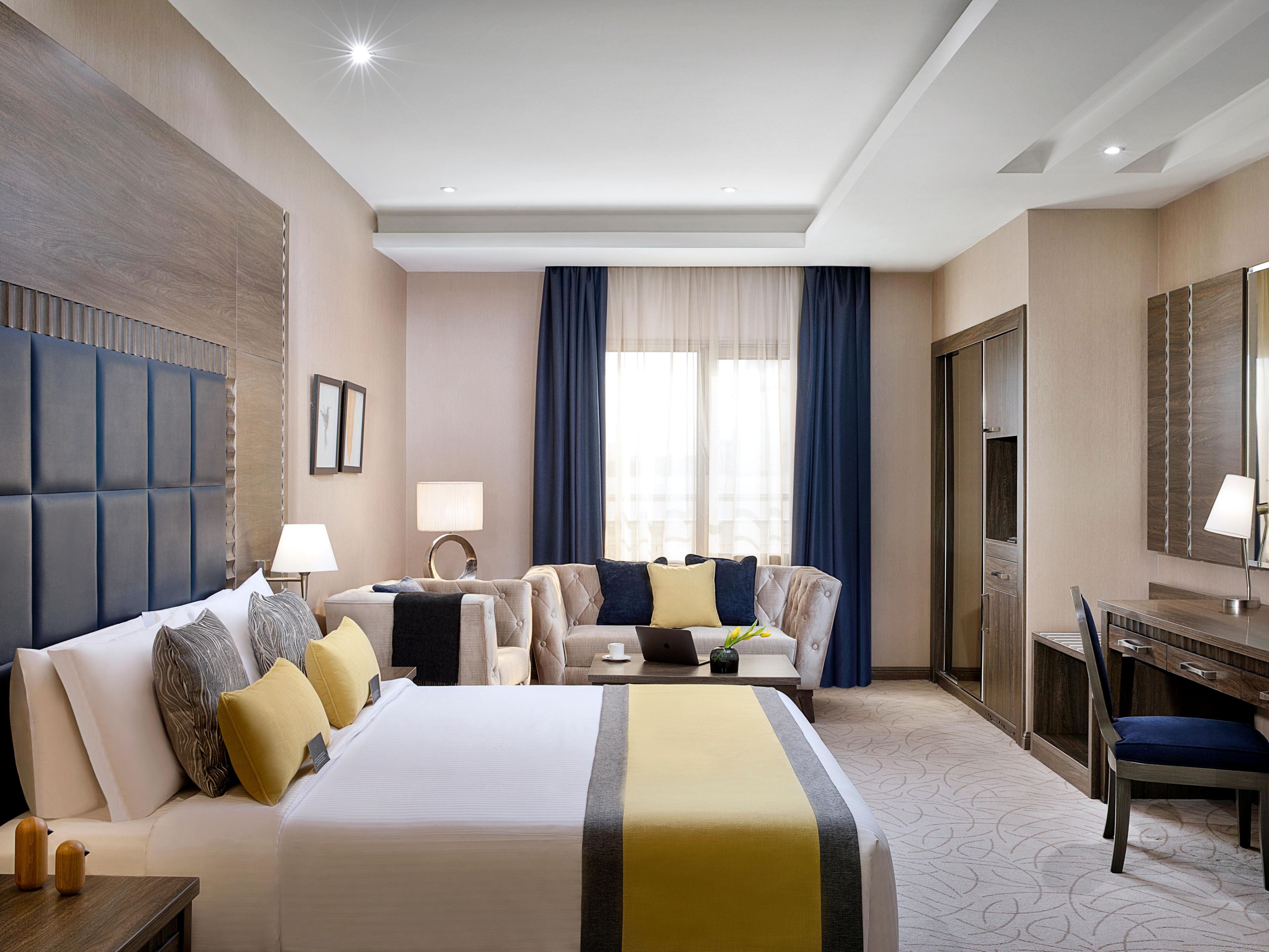 Cosy bedding, integrative showers and colourful furniture are waiting for you across all of our 130 bedrooms. Wherever you are here to eat, sleep or smoothing in between, you're guaranteed a stay that's indulgent and informal at the same time.