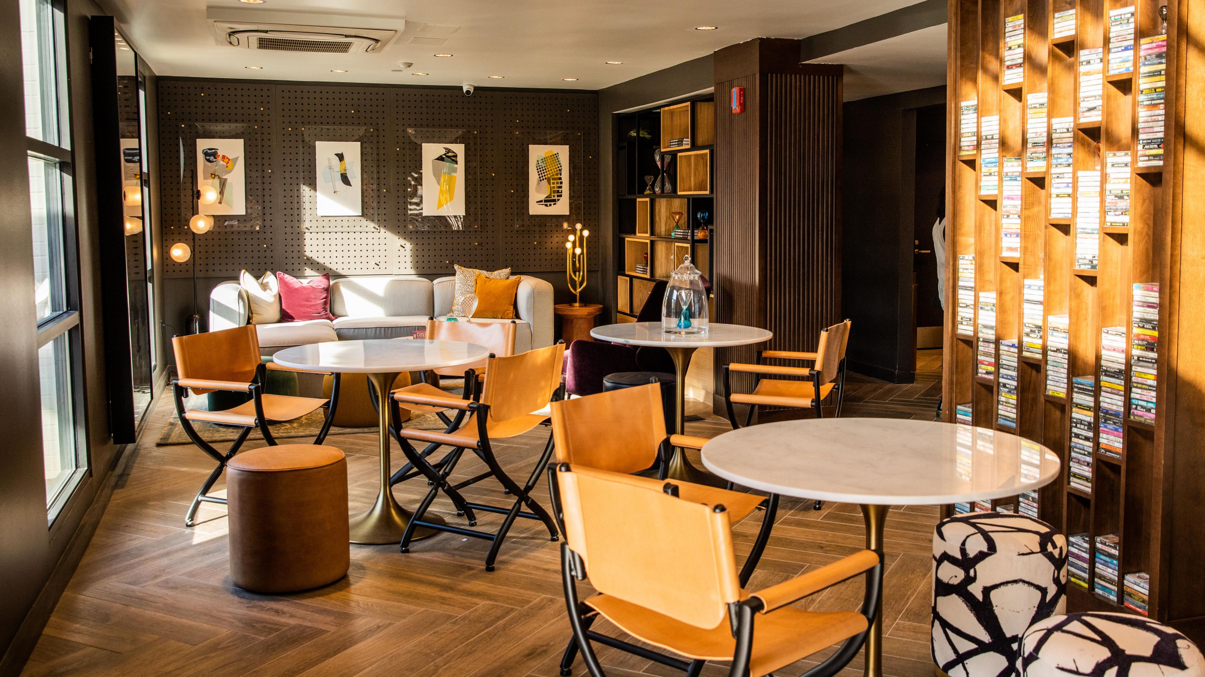 Hotel lounge