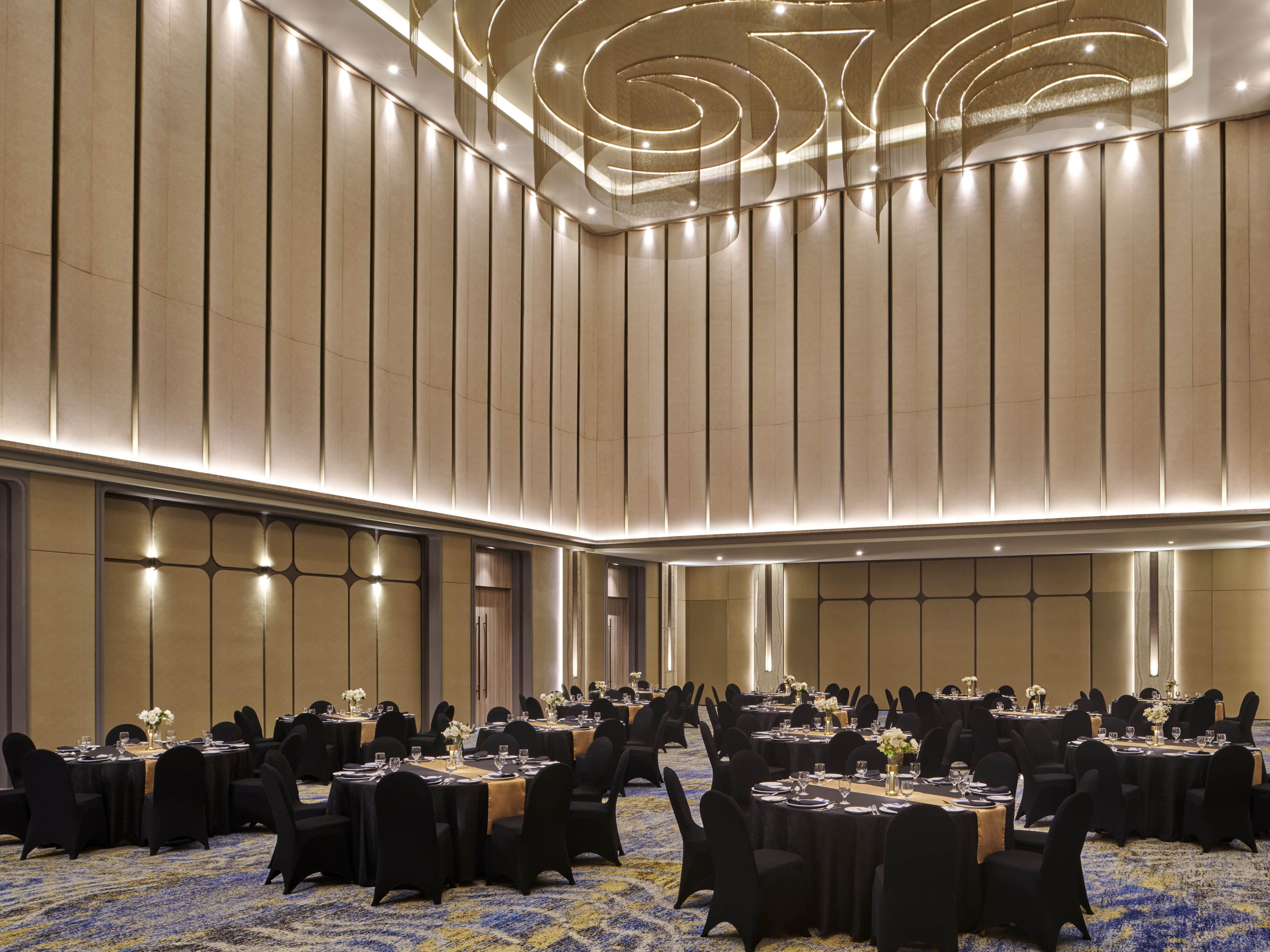 For Indonesian businesses, event organizers, and social planners seeking a stylish and flexible venue in Bandung, the hotel offers versatile meeting and event spaces equipped with modern technology, customizable setups, and attentive service.