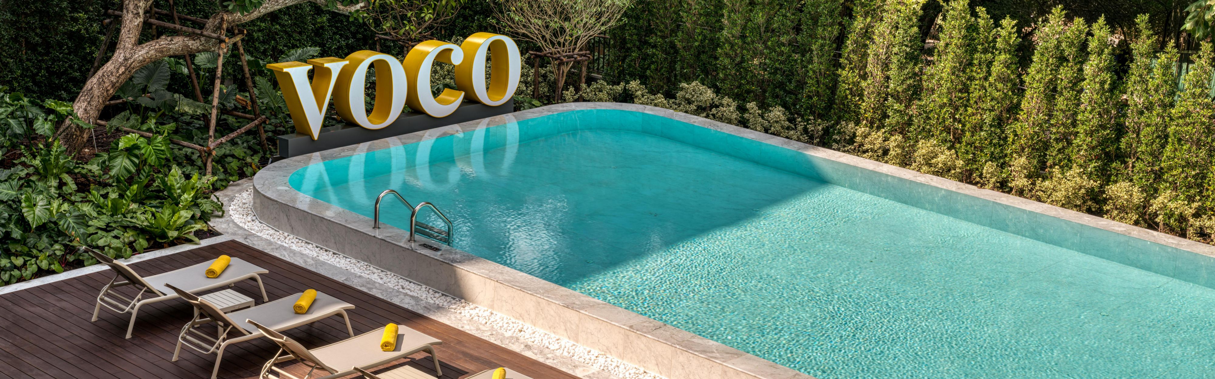 $hotelInfo.mediaDetails.welcomePhotos.primaryPhoto.caption}