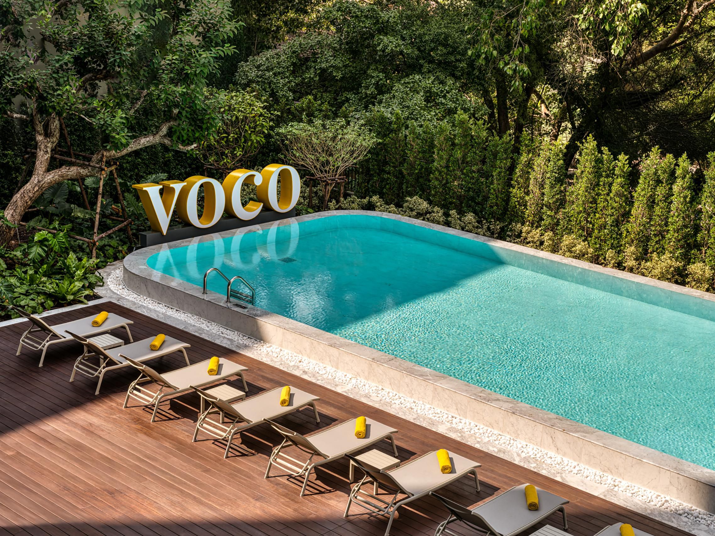 Outdoor Swimming Pool in Bangkok