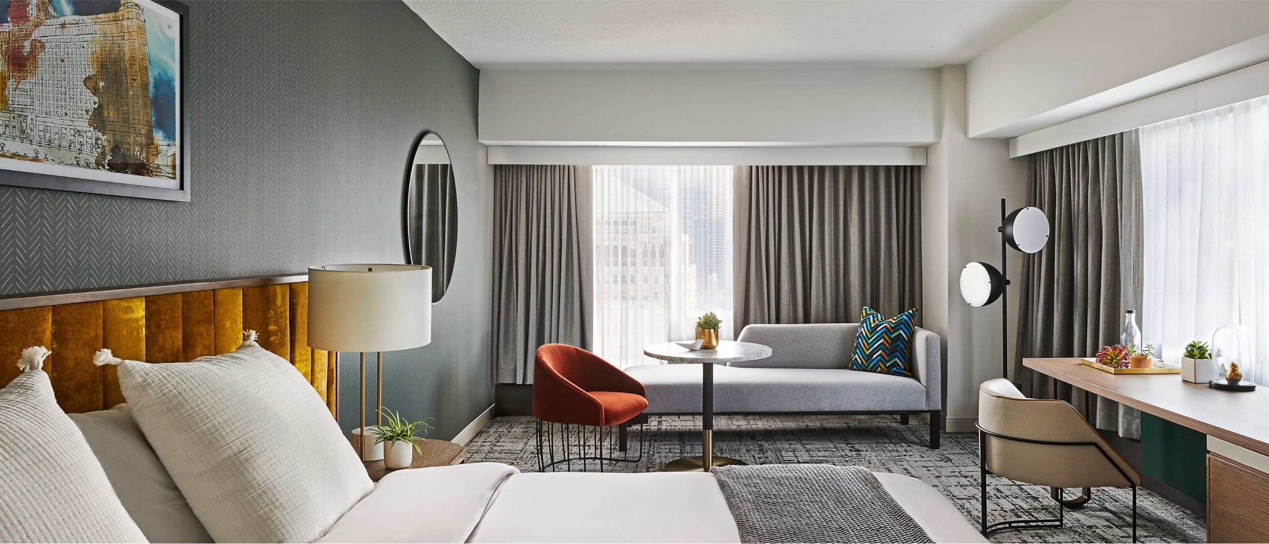 Dubai The Palm Roof Pool