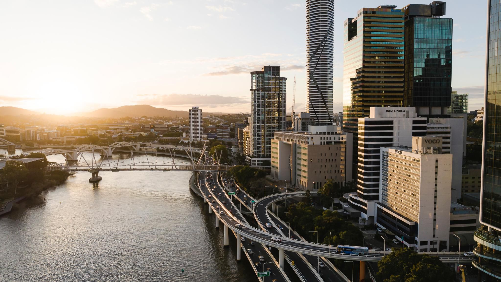 Experience a location positioned along the Brisbane River