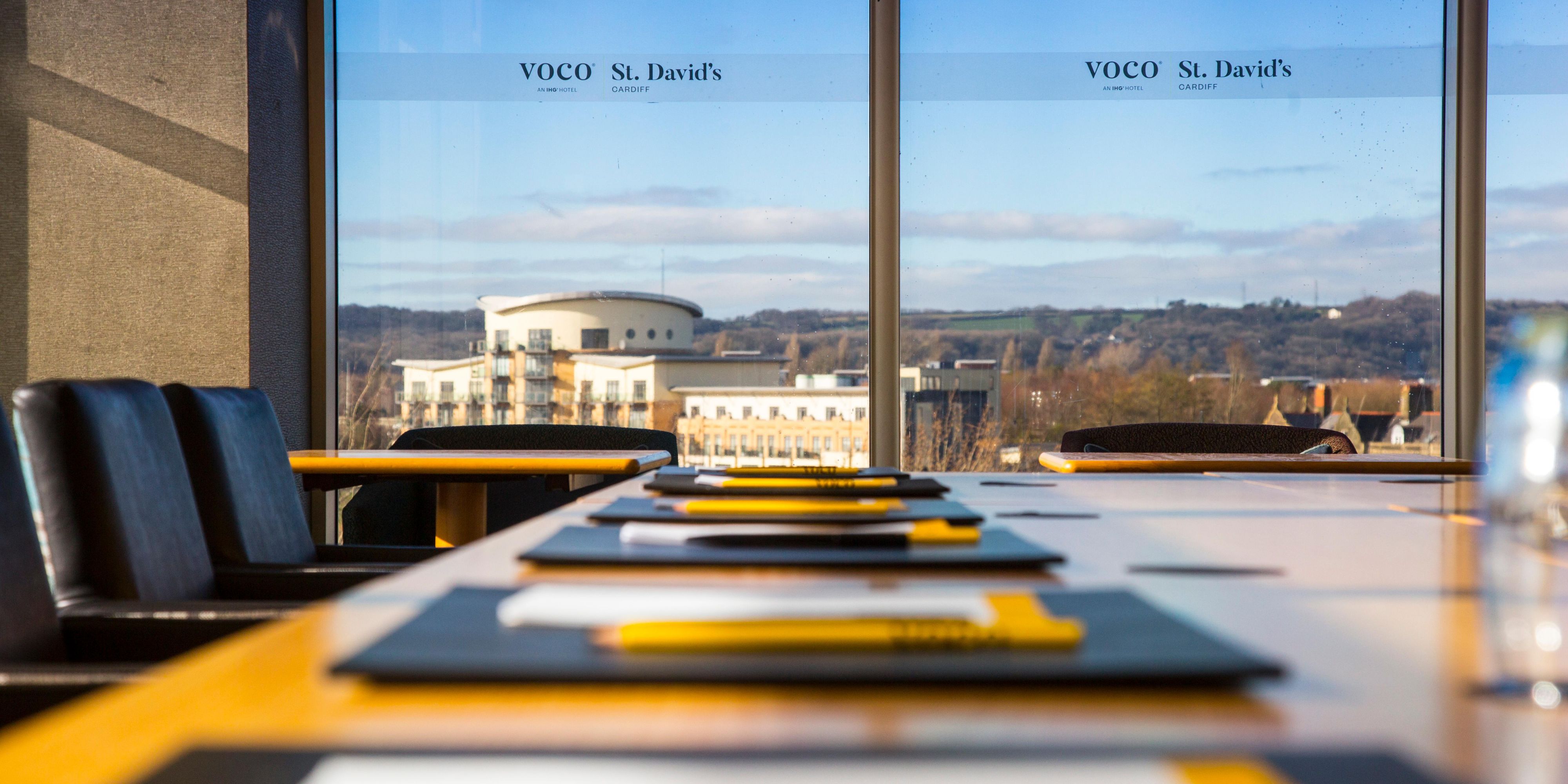 Choose from 8 flexible and stylish event suites, some with their own adjoining private outdoor space. The Dylan Thomas and Roald Dahl suites are our largest, hosting up to 400 and 250 guests respectively for a drinks reception. Whilst the Penarth suite offers the perfect space for private dinners and board meetings.