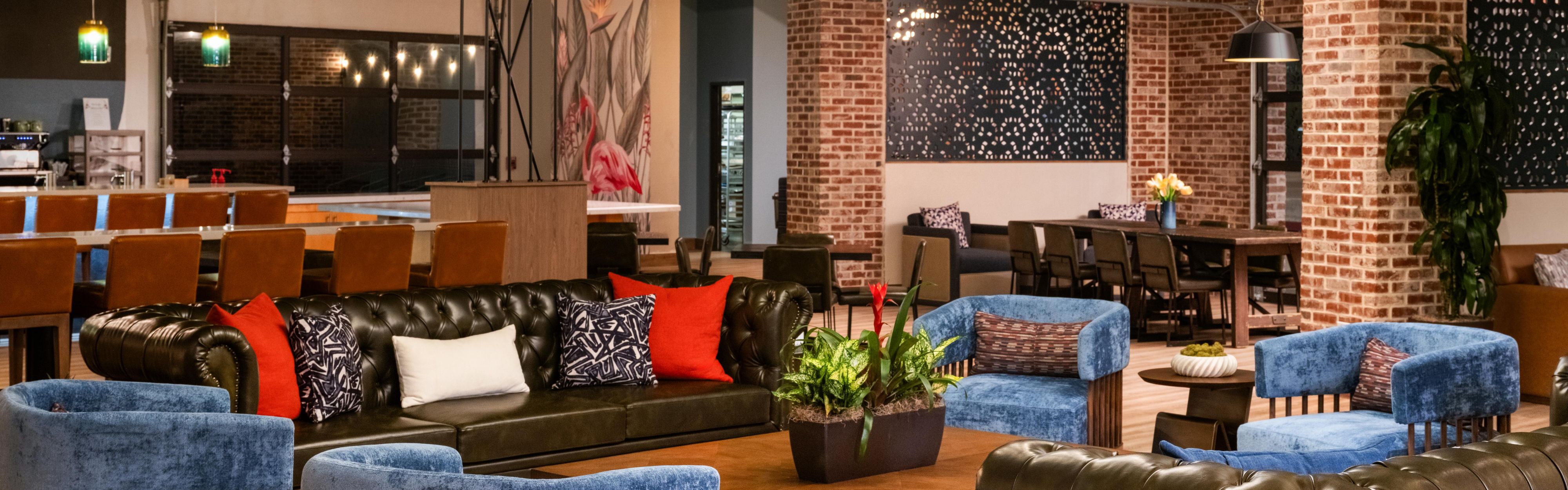 $hotelInfo.media자세히 알아보기