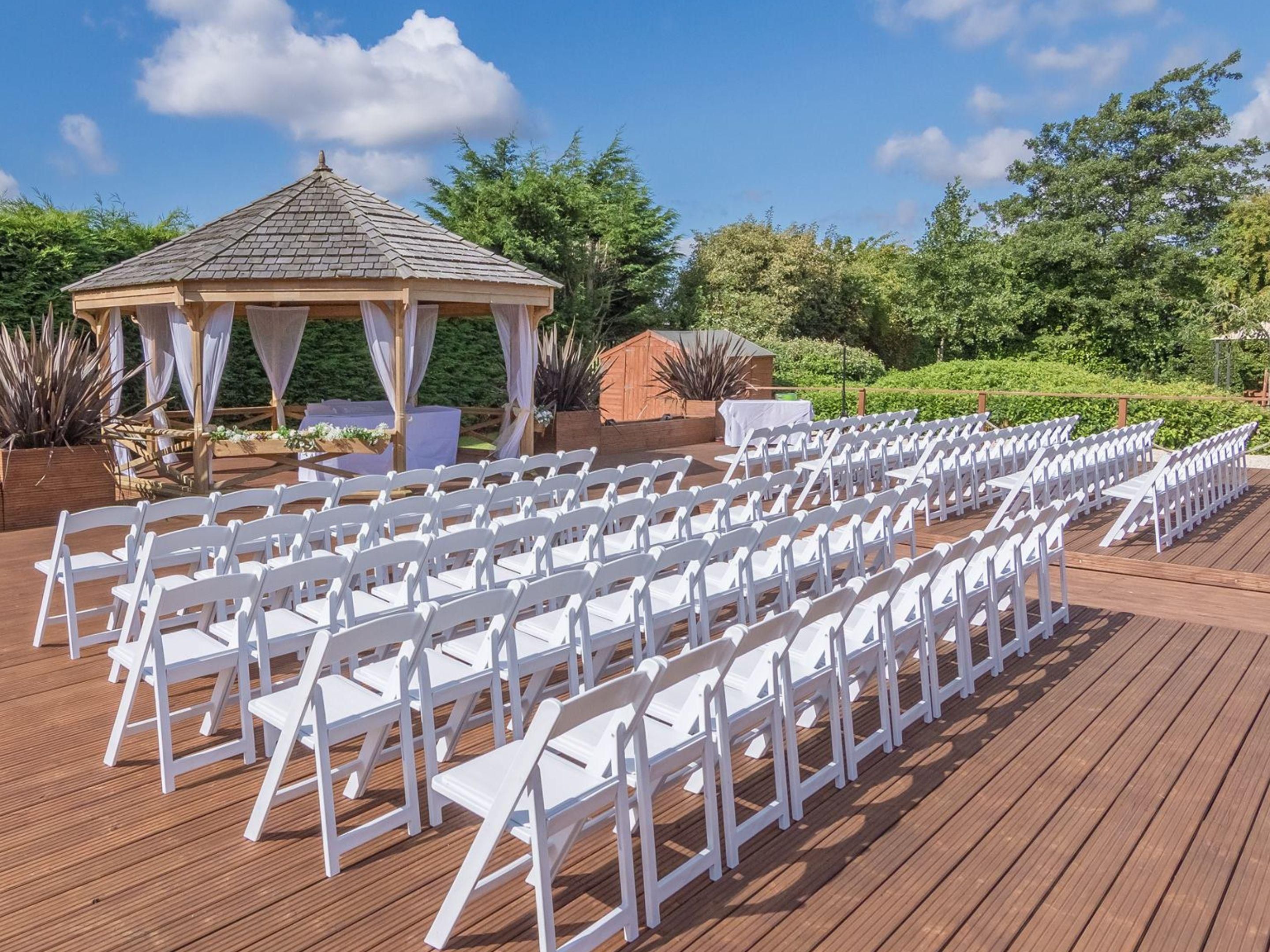 Our beautiful garden and pagoda make for the perfect outdoor setting for your special occasion. We can accommodate up to 100 guests. 