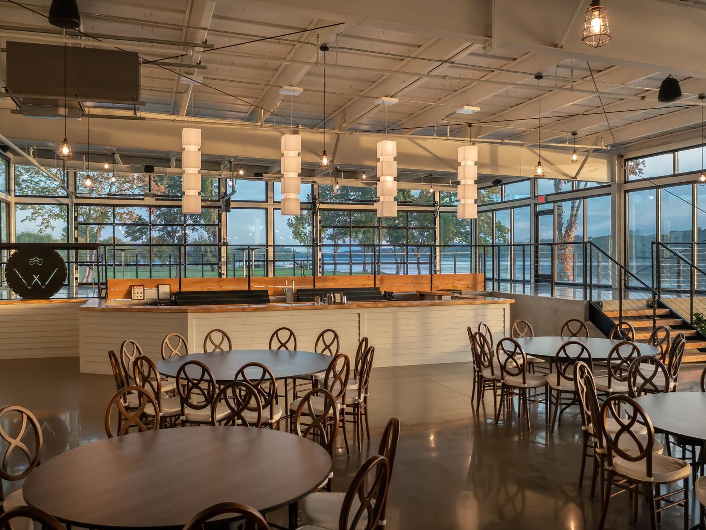 Organize unforgettable meetings and events with our customizable facilities in Coxsackie, NY. Whether it's a corporate gathering or a personal celebration, our venues cater to all your needs with modern amenities and stunning river views. Our team is dedicated to ensuring your event is flawless, from planning through execution.