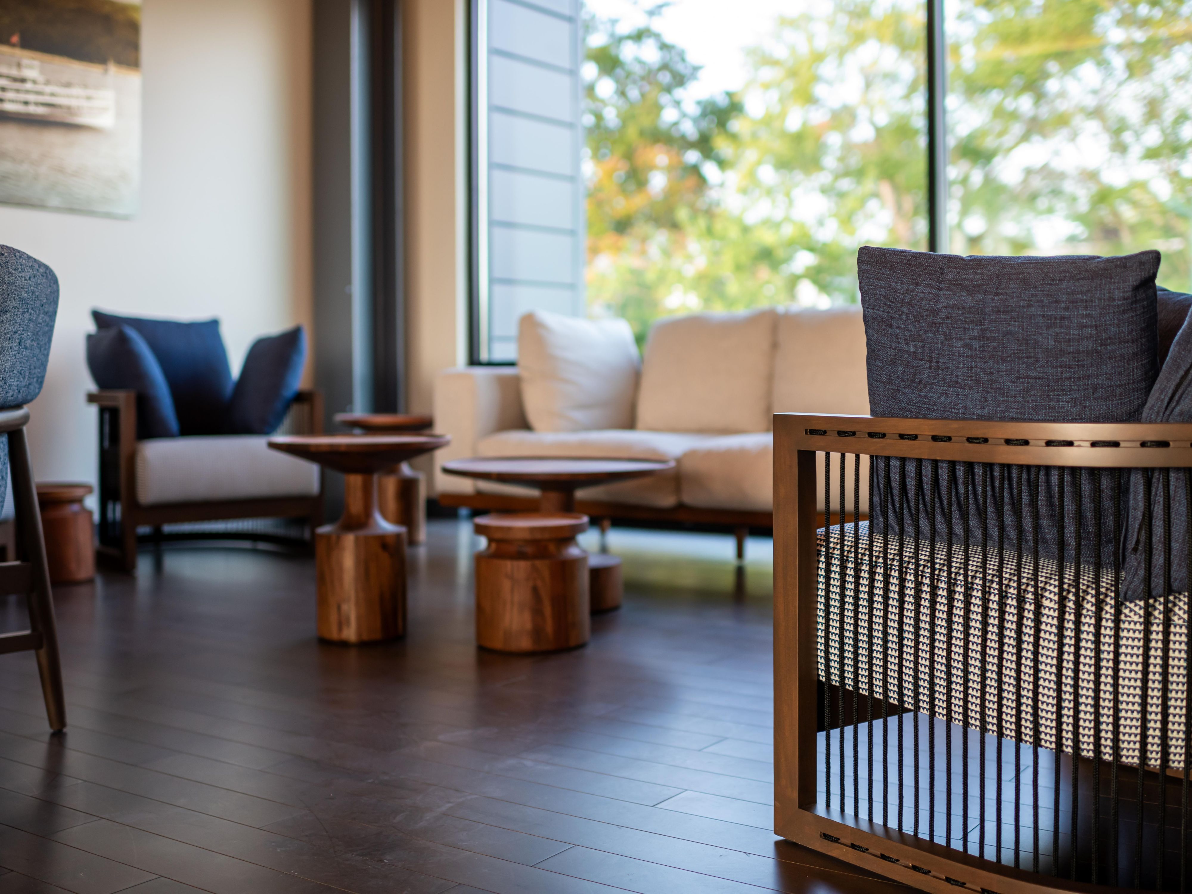 Plush armchairs and an inviting environment. 