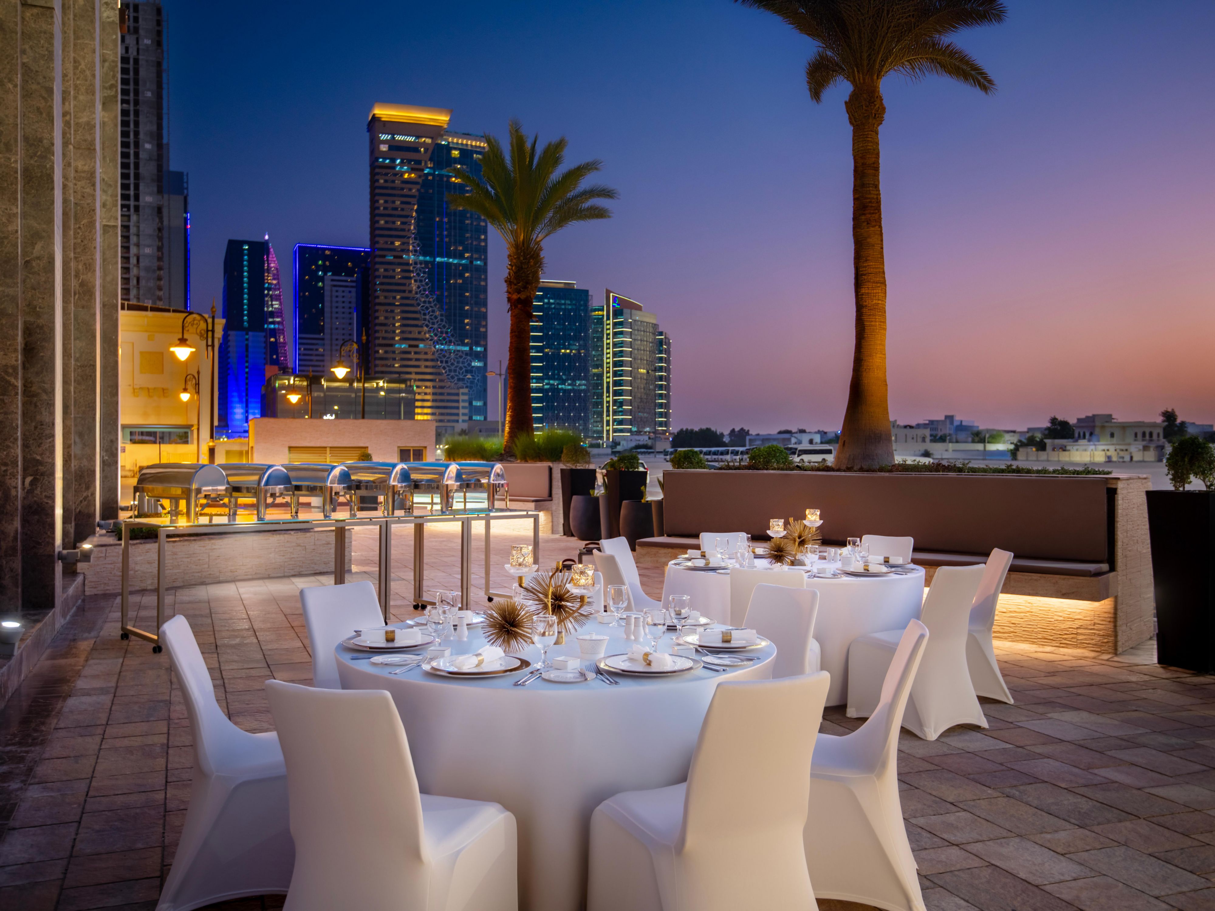 Bringing flavour to your doorstep, voco Doha West Bay Suites offers outside catering that turns any event into a celebration. From intimate gatherings to grand occasions, our culinary team delivers restaurant-quality dishes, flawless presentation, and warm service wherever you are. 