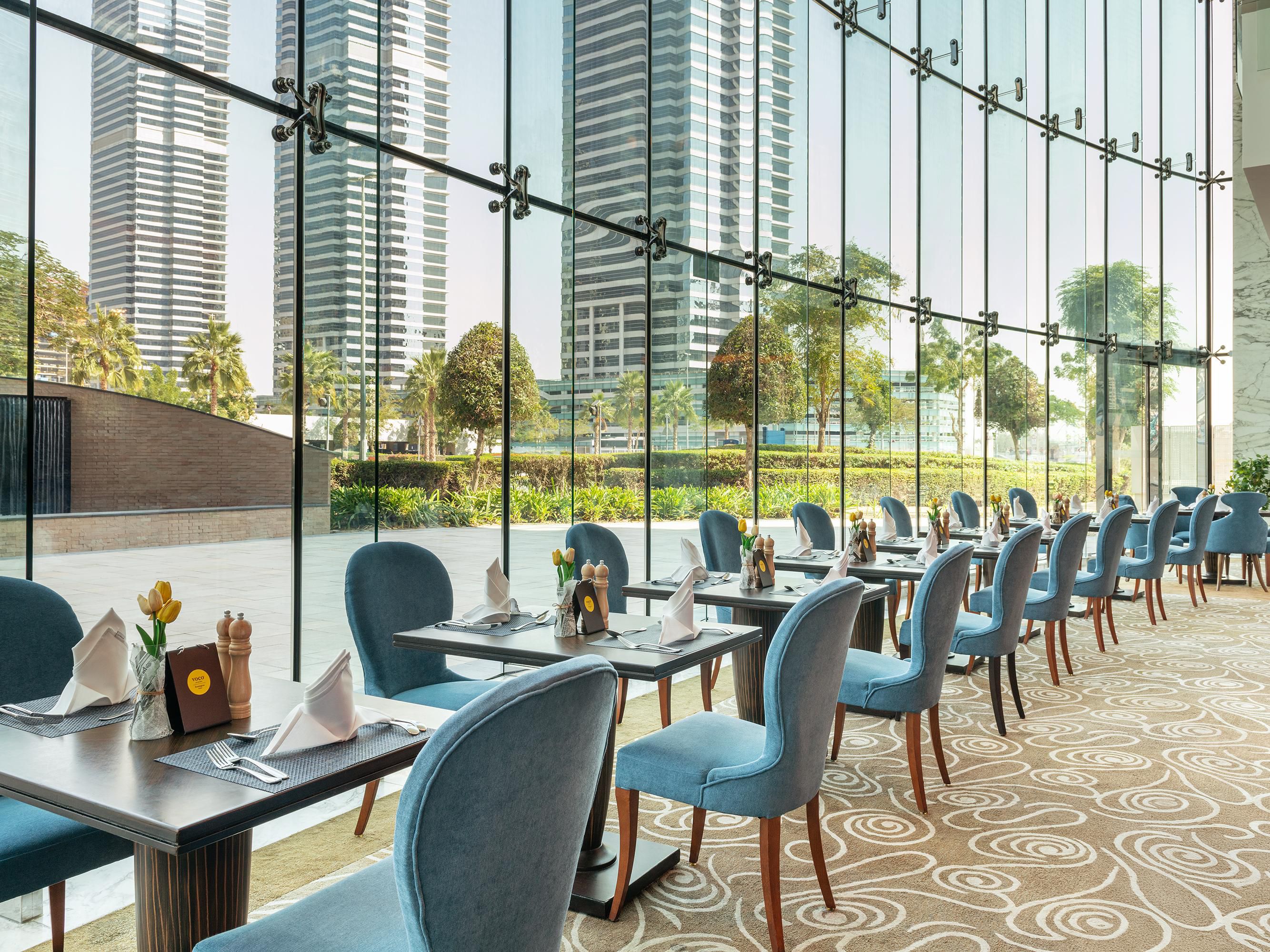 Enjoy a premium dining experience featuring a daily buffet breakfast, à la carte menu, and private dining options for groups and events.