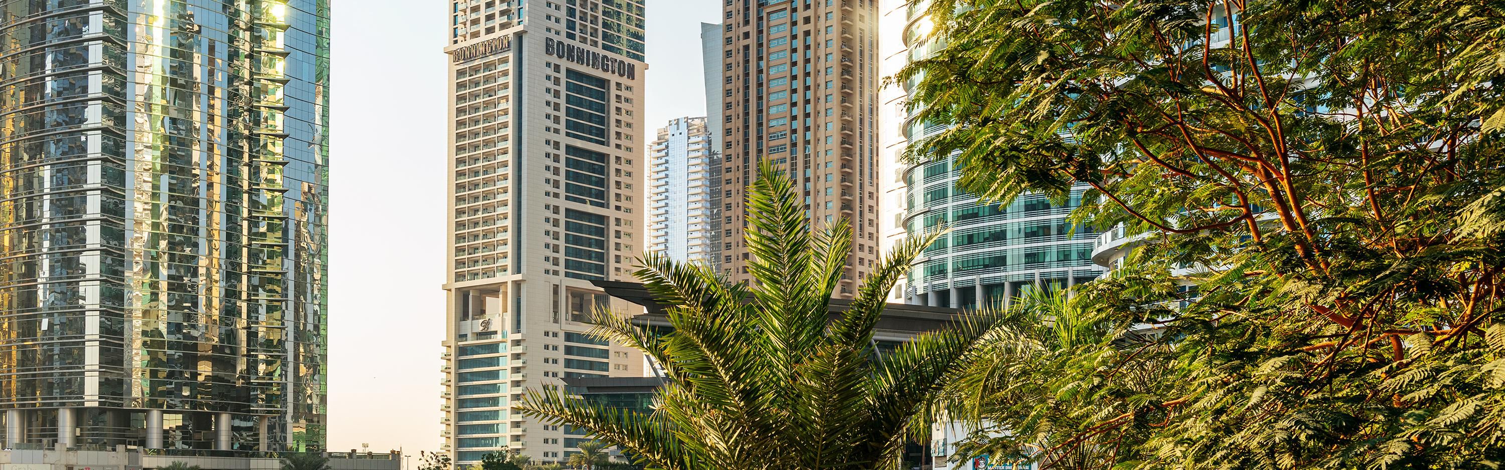 $hotelInfo.mediaDetails.welcomePhotos.primaryPhoto.caption}