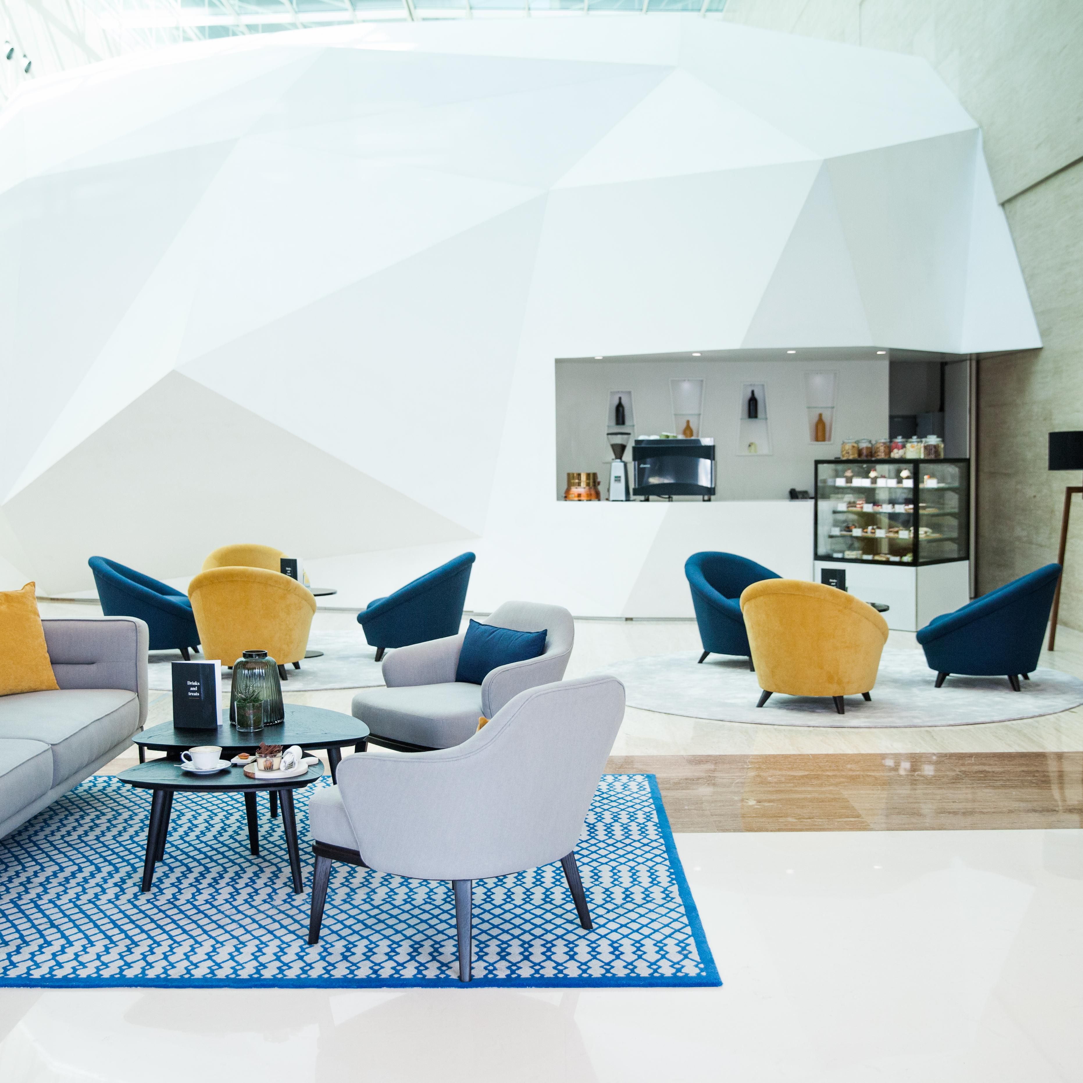 Origami Cafe, hotel lobby, voco Dubai, Sheikh Zayed Road