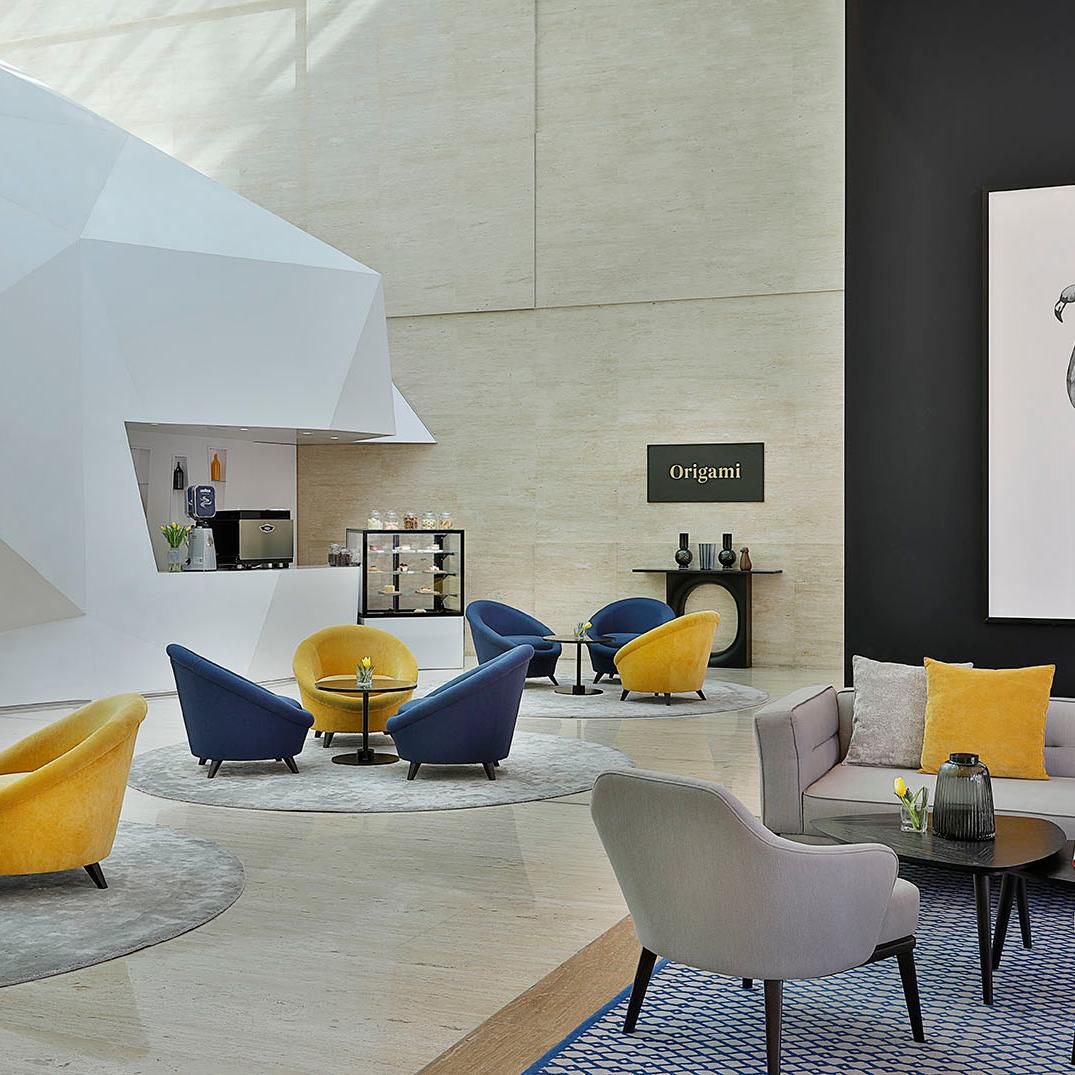 Origami Cafe, hotel lobby, voco Dubai, Sheikh Zayed Road