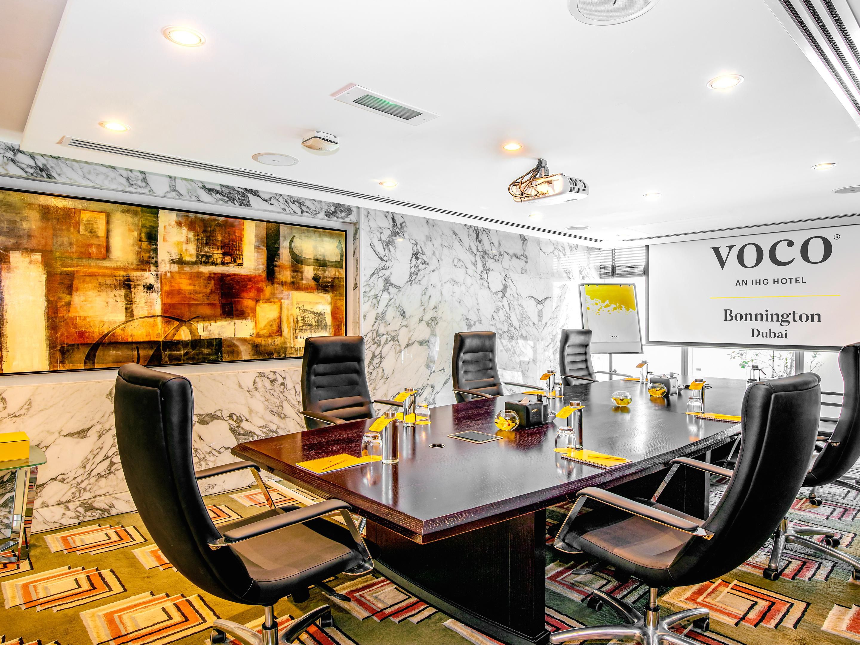 voco™ Bonnington Dubai Jumeirah Lakes Towers