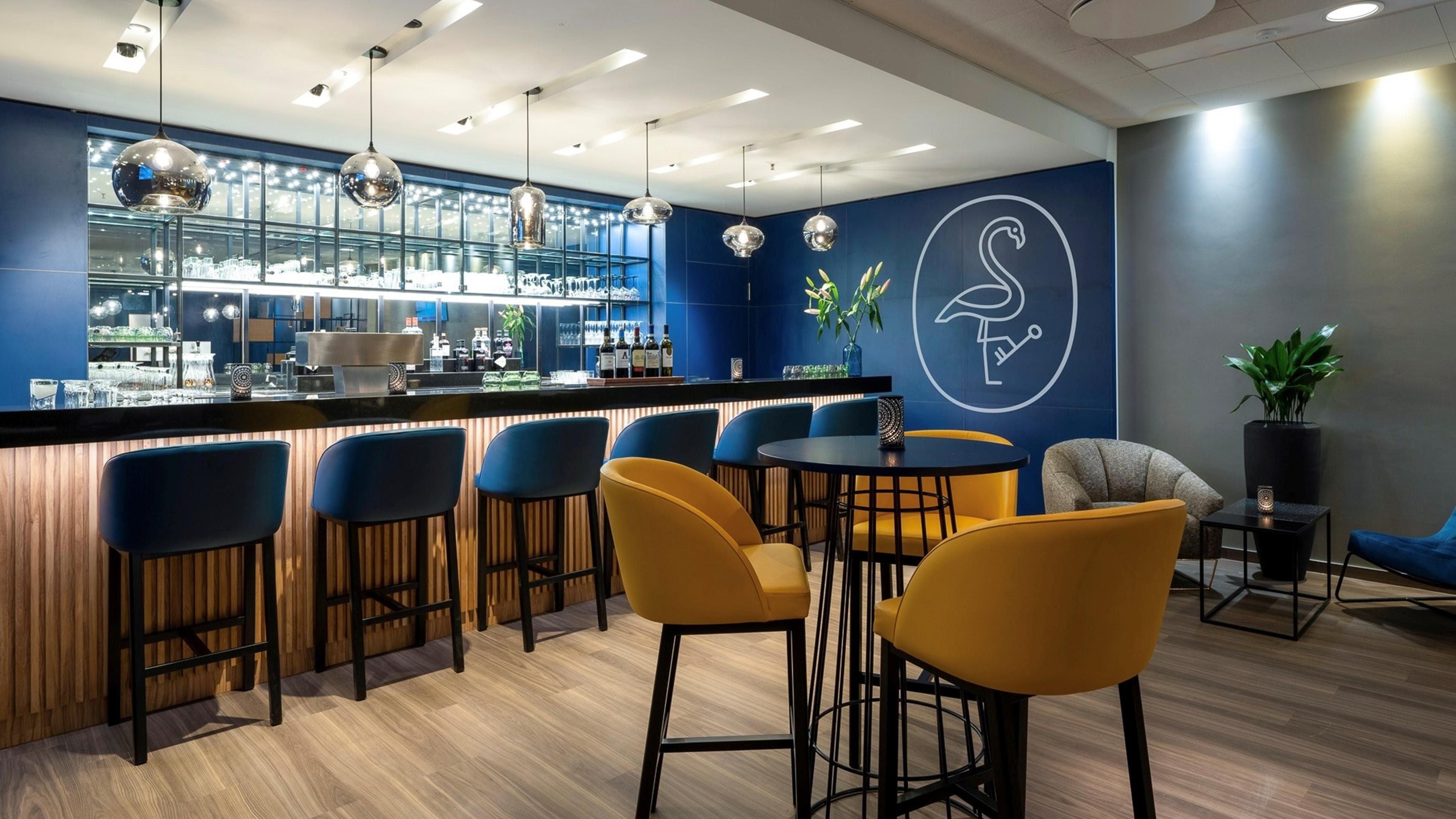 Bar 38
